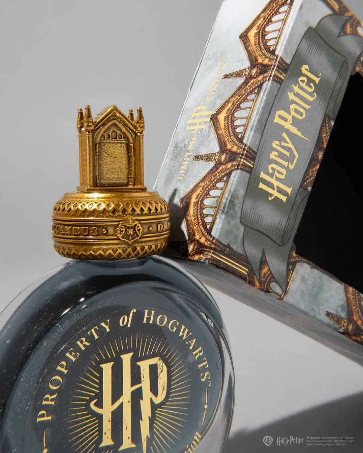 1041-ferris-wheel-press-x-harry-potter-bottled-ink-in-the-mirror-of-erised-38-ml-1.webp Ferris Wheel Press x Harry Potter Bottled Ink in The Mirror of Erised - 38 mL