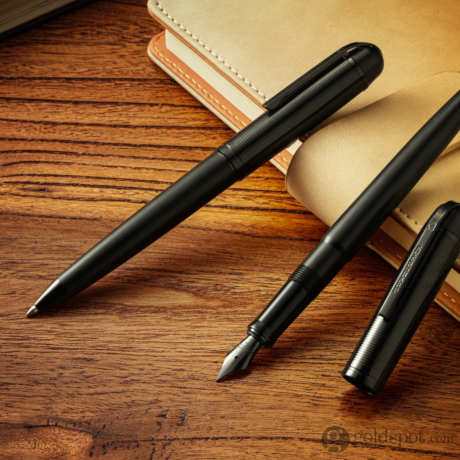 1287-wahl-eversharp-skyline-ballpoint-pen-in-aviator-black-trim-10.jpg Wahl Eversharp Skyline Ballpoint Pen in Aviator Black Trim