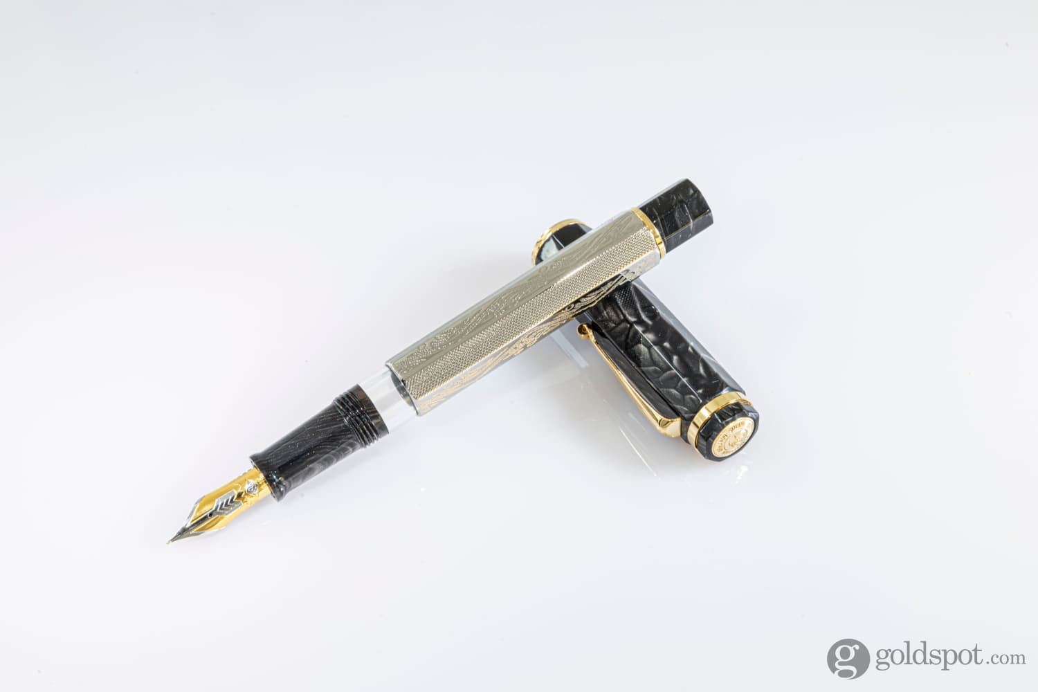Omas Cobra Fountain Pen in Silver Guilloché - 14K