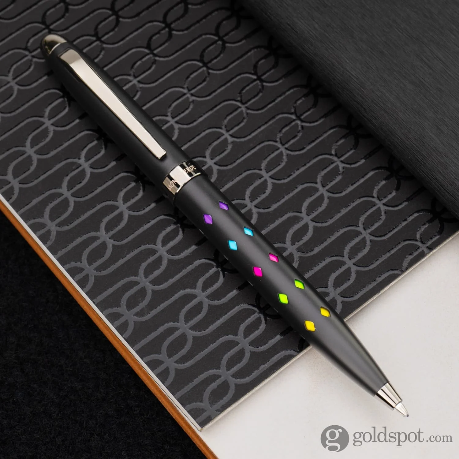 Monteverde Illusia Gel Pen in Diamond Shapes Black Matte with Gunmetal Trim