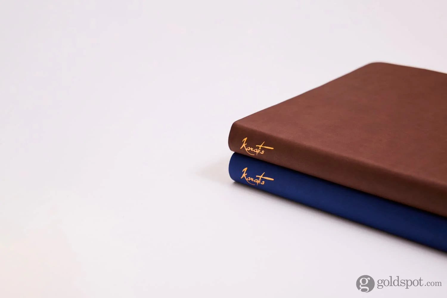 1353-karatis-b5-240-sheets-hardcover-notebook-in-golden-brown-2.webp Karatis B5 - 240 Sheets Hardcover Notebook in Golden Brown