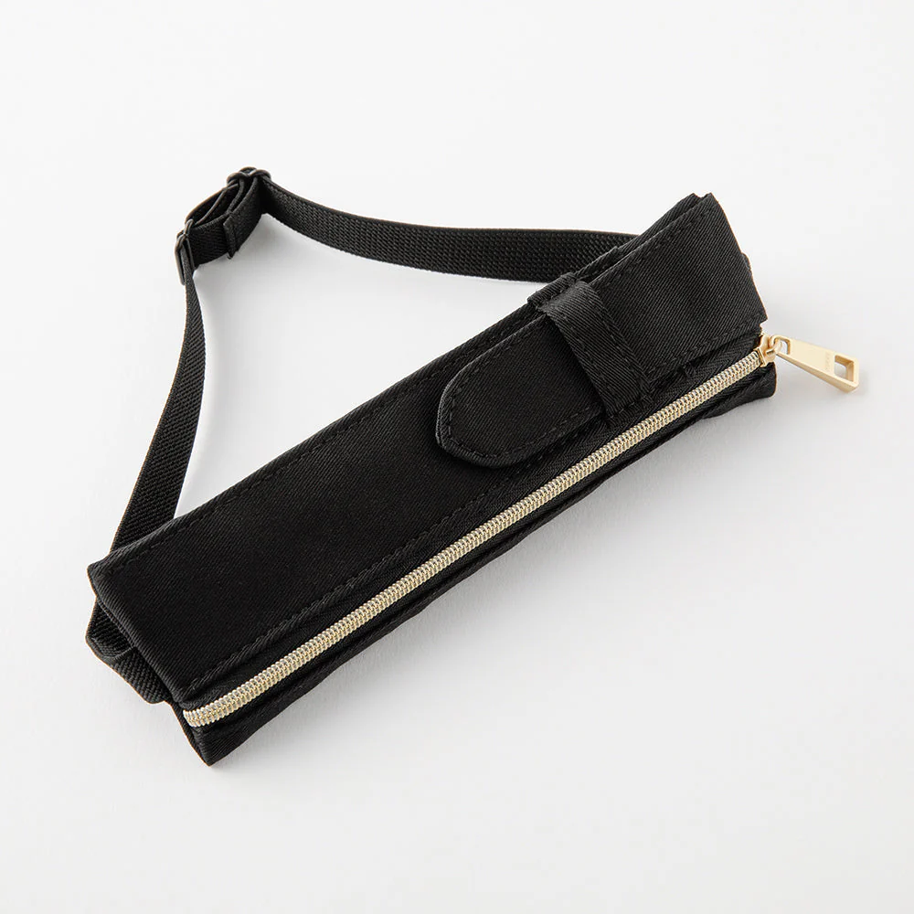 1485-midori-book-band-pen-case-for-b6-to-a5-in-black-2.webp Midori Book Band Pen Case for B6 to A5 in Black