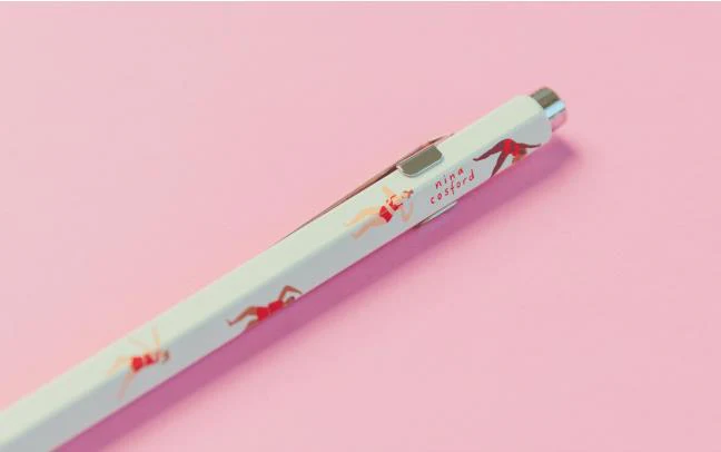 1915-caran-d-ache-849-nina-cosford-ballpoint-pen-in-light-cream-5.webp Caran d'Ache 849 Nina Cosford Ballpoint Pen in Light Cream