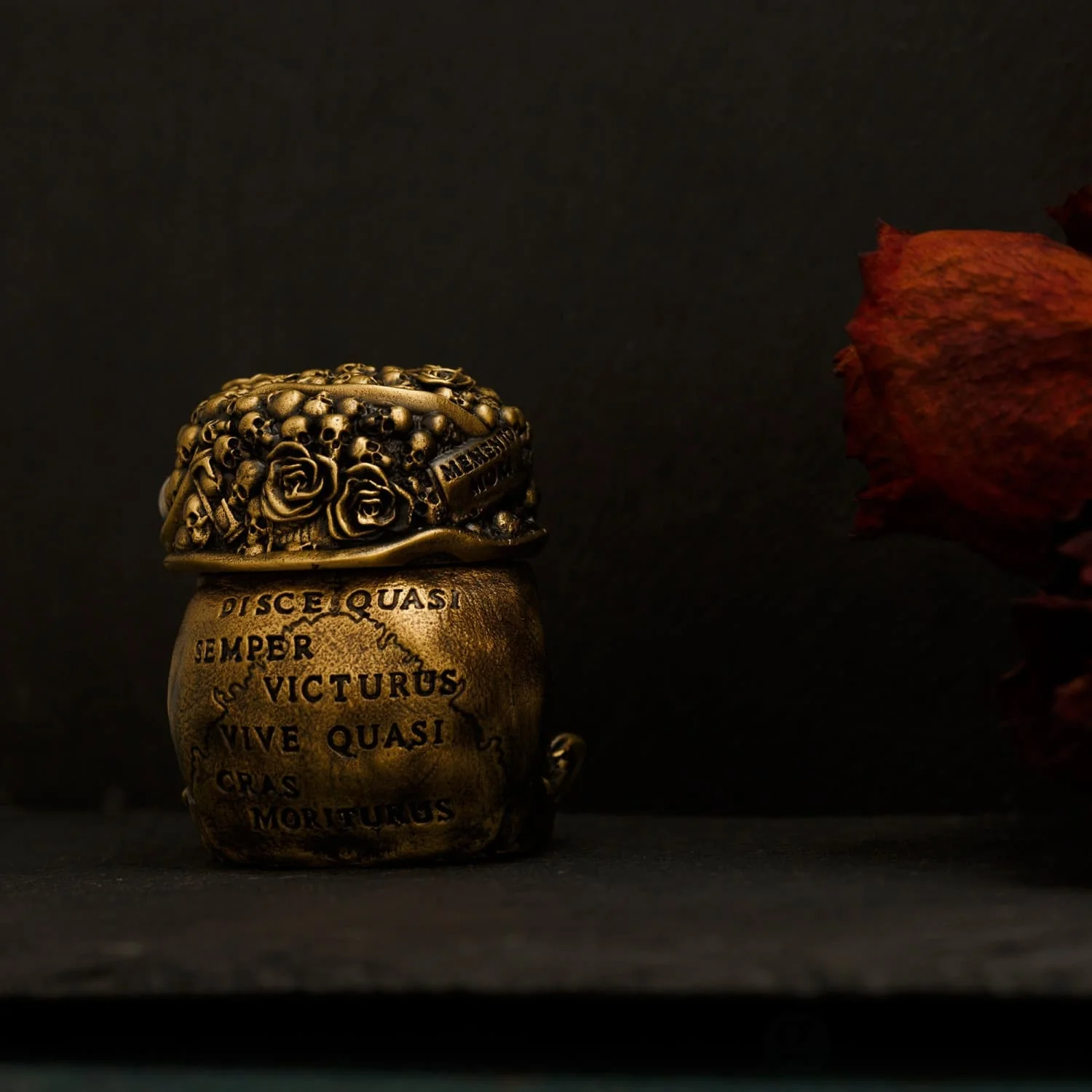 Sepia Accessories Vanitas Skull Ink Bottle