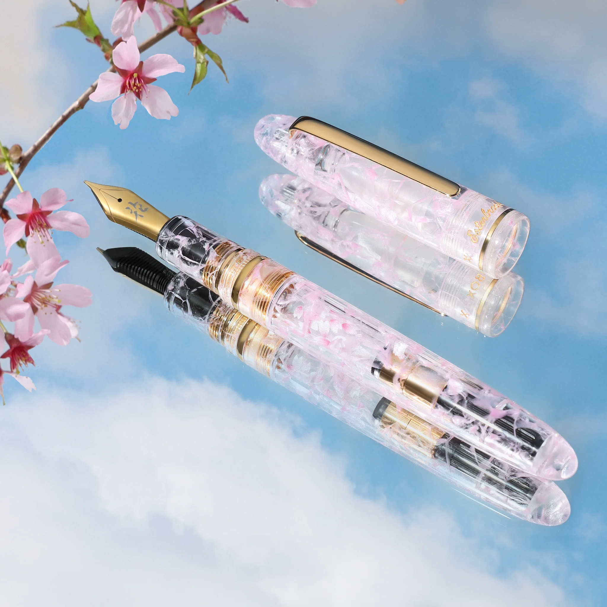 2434-esterbrook-estie-x-bungubox-estie-kachofugetsu-fountain-pen-in-flower-cherry-blossom-1.webp Esterbrook Estie x BUNGUBOX Estie Kachofugetsu Fountain Pen in Flower (Cherry Blossom)