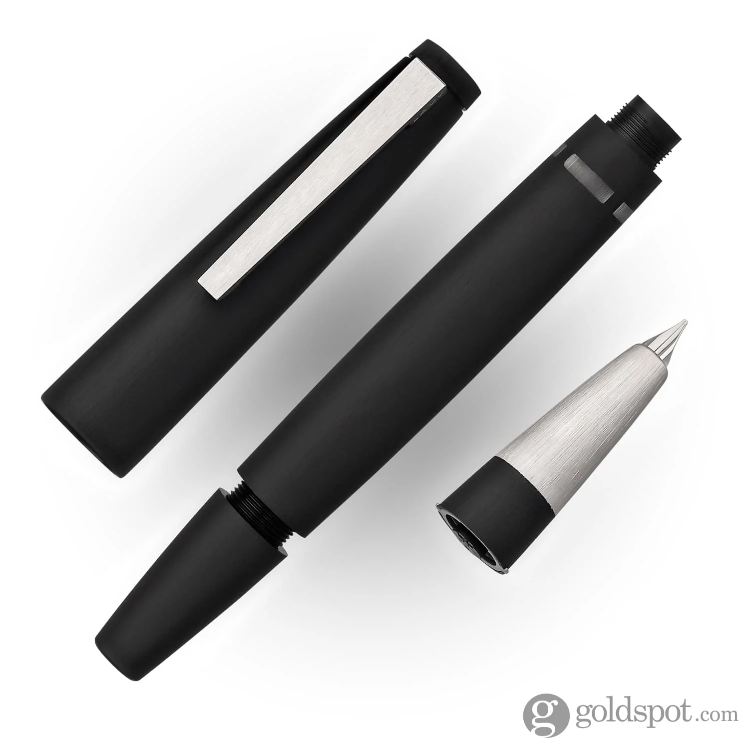 3812-lamy-2000-fountain-pen-in-black-14k-gold-7.webp Lamy 2000 Fountain Pen in Black - 14K Gold