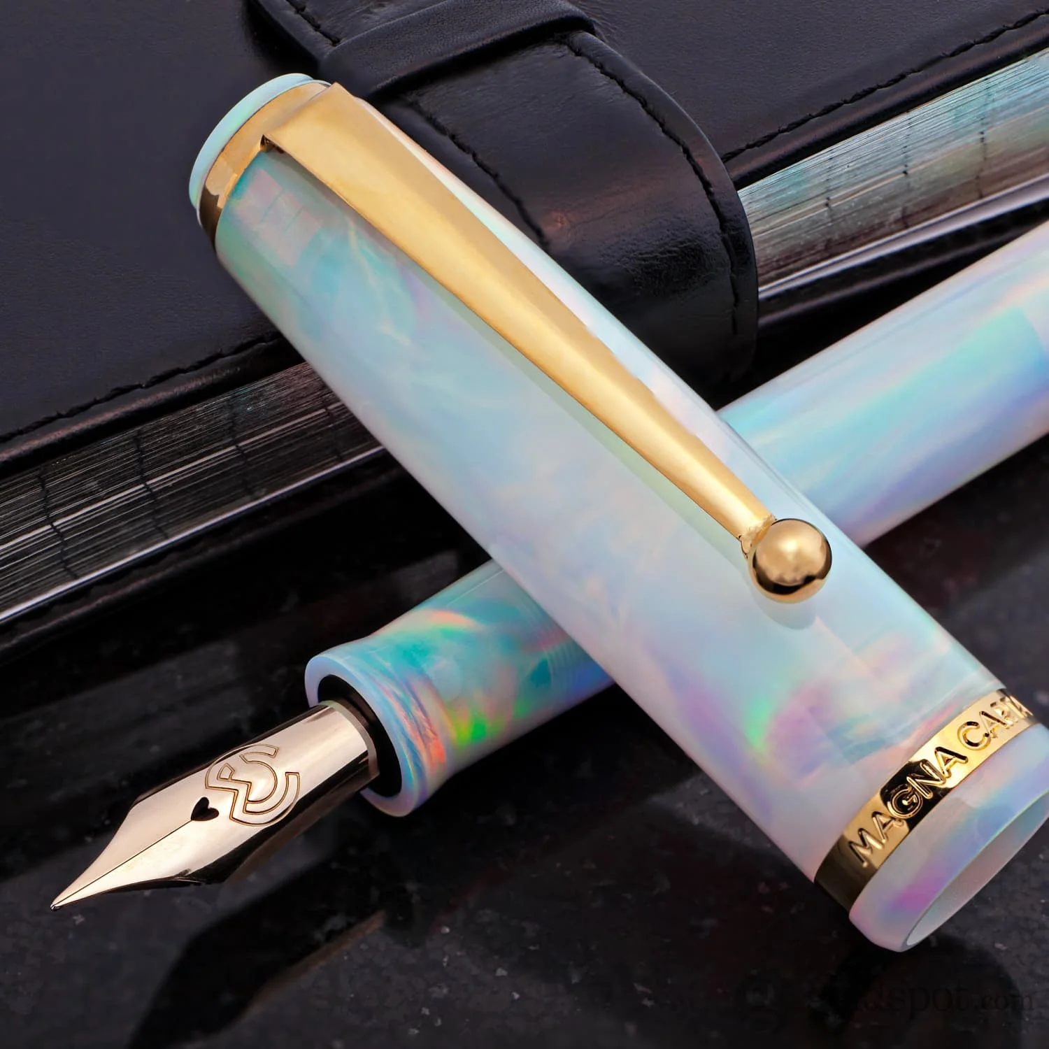 3845-magna-carta-mag-650-fountain-pen-in-oparex-rainbow-14kt-gold-flex-nib-11.webp Magna Carta MAG 650 Fountain Pen in OPAREX Rainbow - 14kt Gold Flex Nib