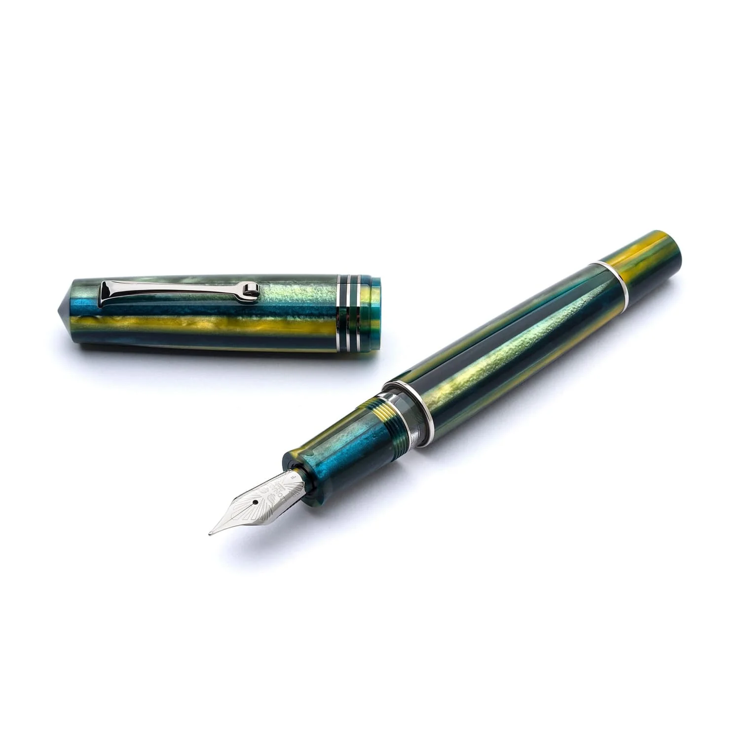 3895-leonardo-momento-zero-grande-2.0-fountain-pen-in-baobab-spaghetti-resin-1.webp Leonardo Momento Zero Grande 2.0 Fountain Pen in Baobab Spaghetti Resin