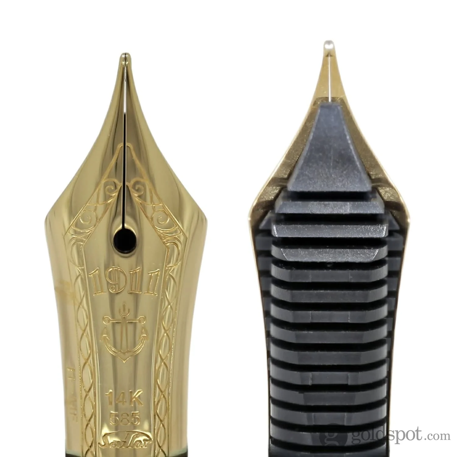 Sailor 1911 Standard Fountain Pen in Black with Gold Trim - 14K Gold
