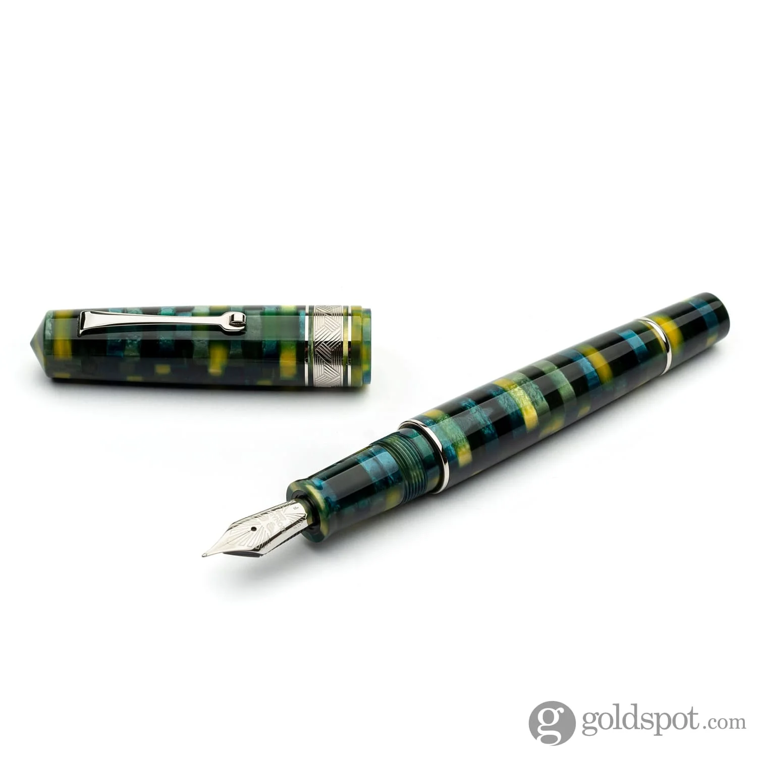 Leonardo Mosaico Fountain Pen in Baobab