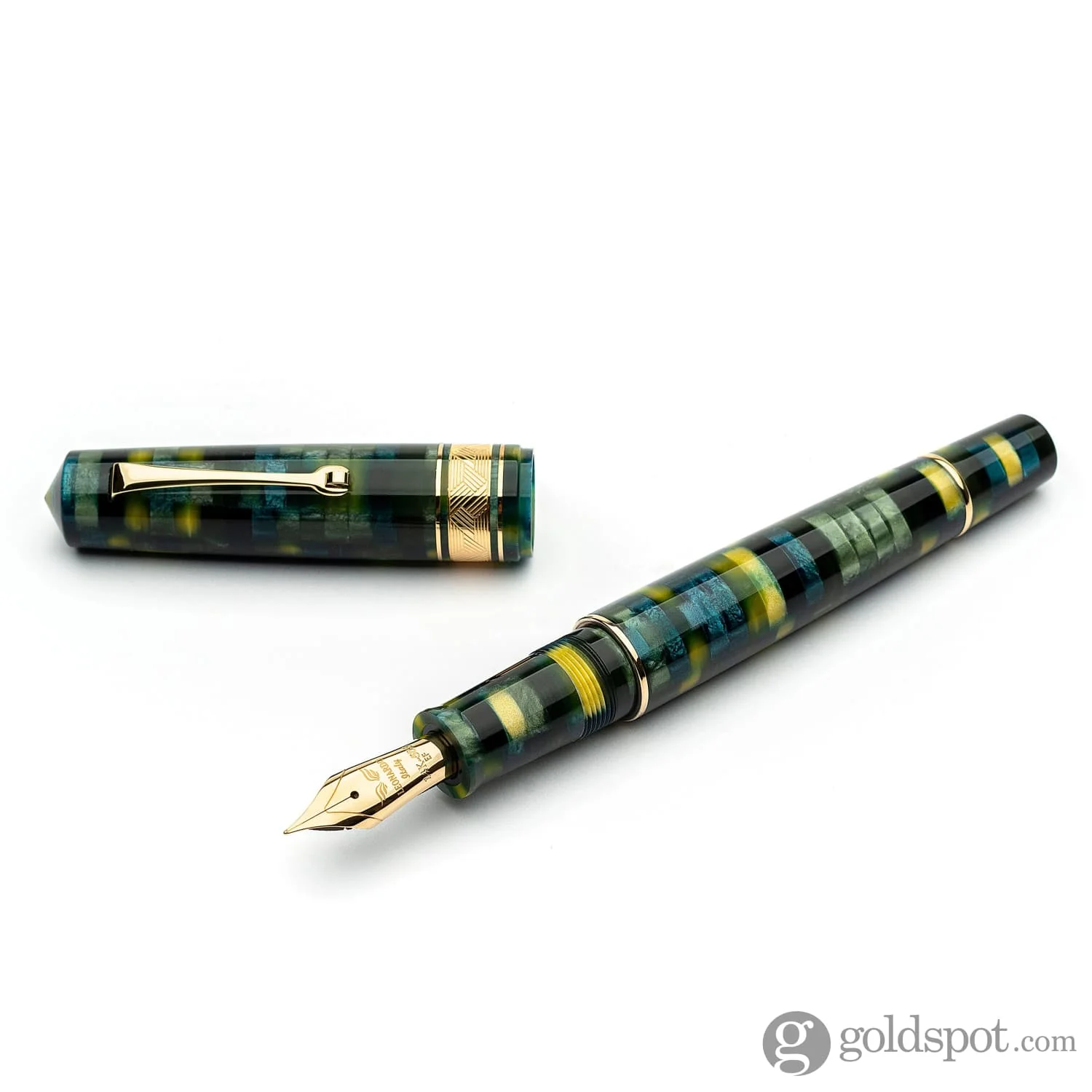 Leonardo Mosaico Fountain Pen in Baobab