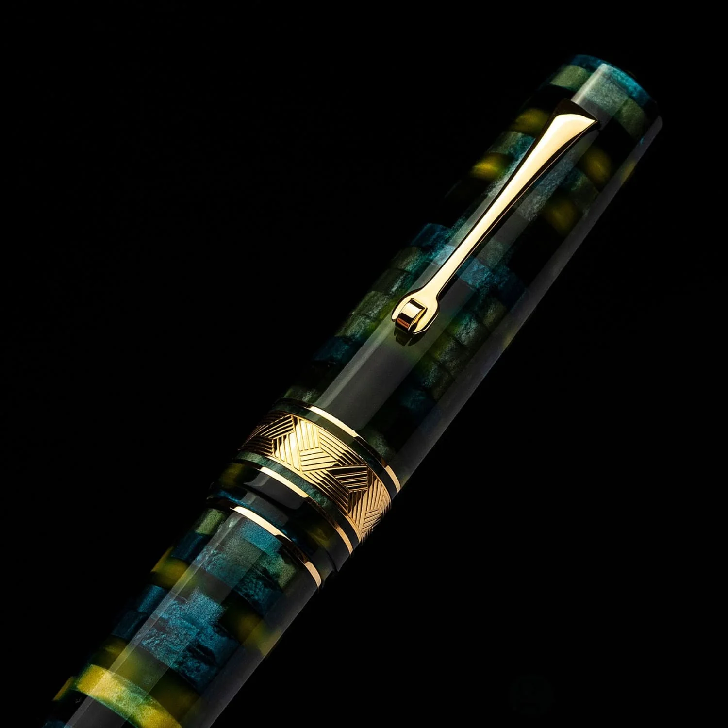 Leonardo Mosaico Fountain Pen in Baobab