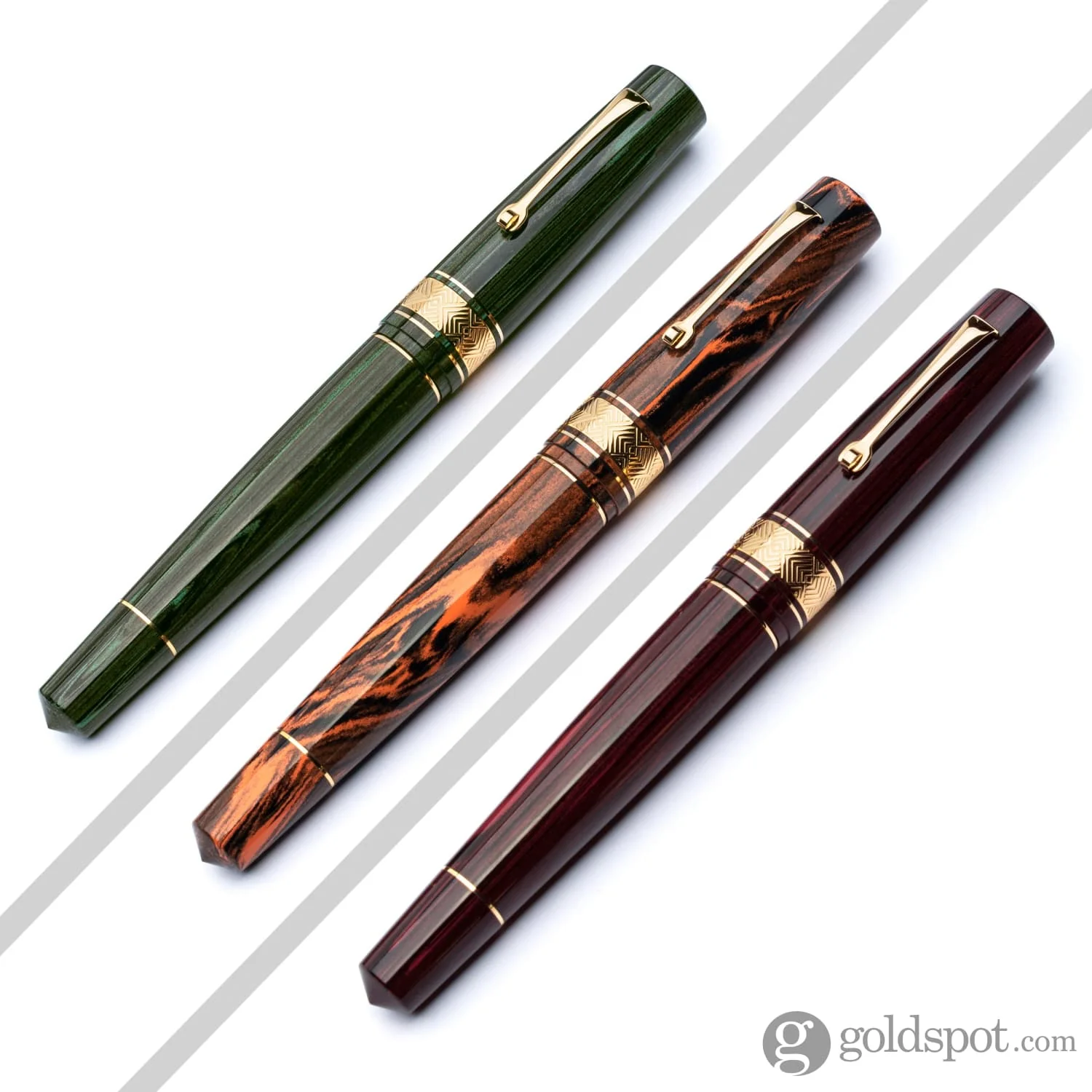4099-leonardo-momento-zero-grande-masterpiece-ebonite-in-rose-4.webp Leonardo Momento Zero Grande Masterpiece Ebonite in Rose