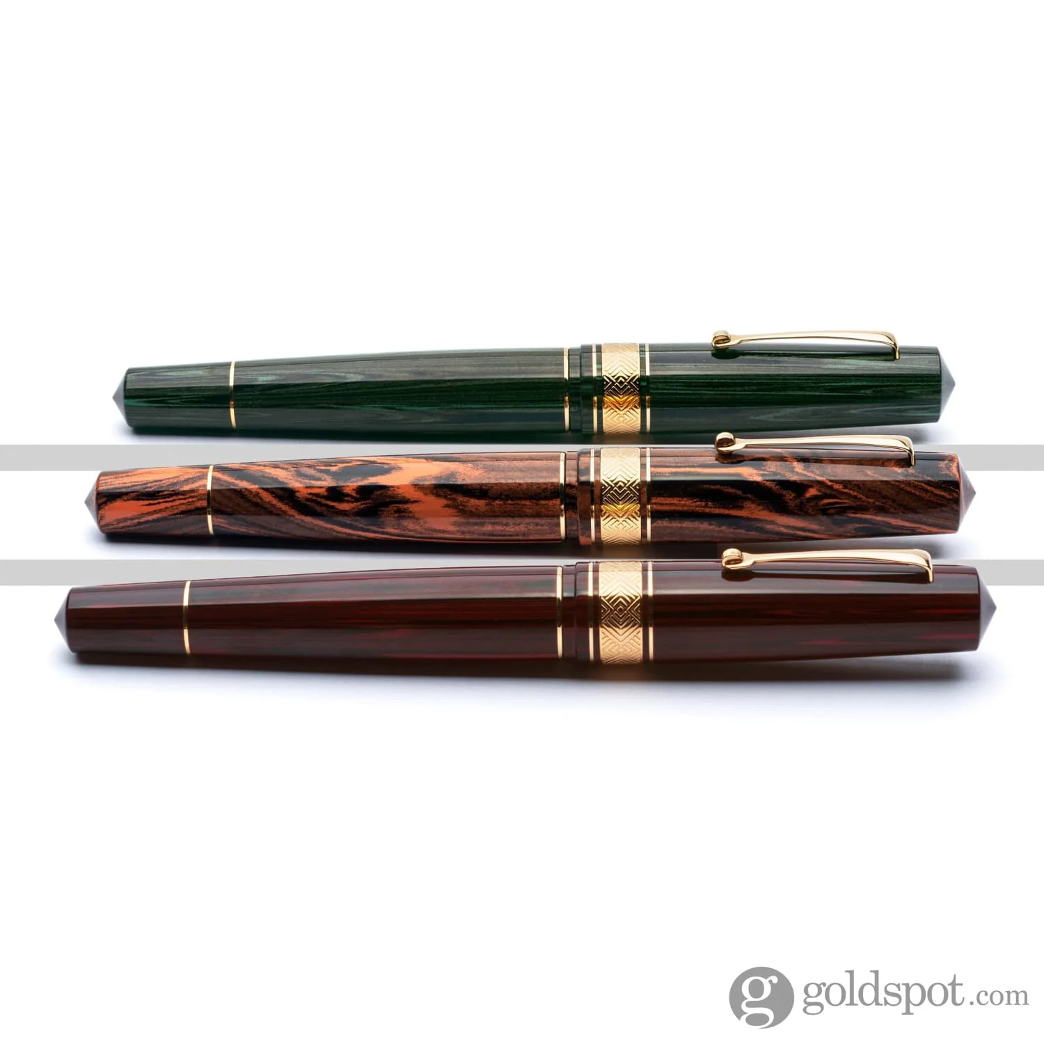 4099-leonardo-momento-zero-grande-masterpiece-ebonite-in-rose-7.webp Leonardo Momento Zero Grande Masterpiece Ebonite in Rose