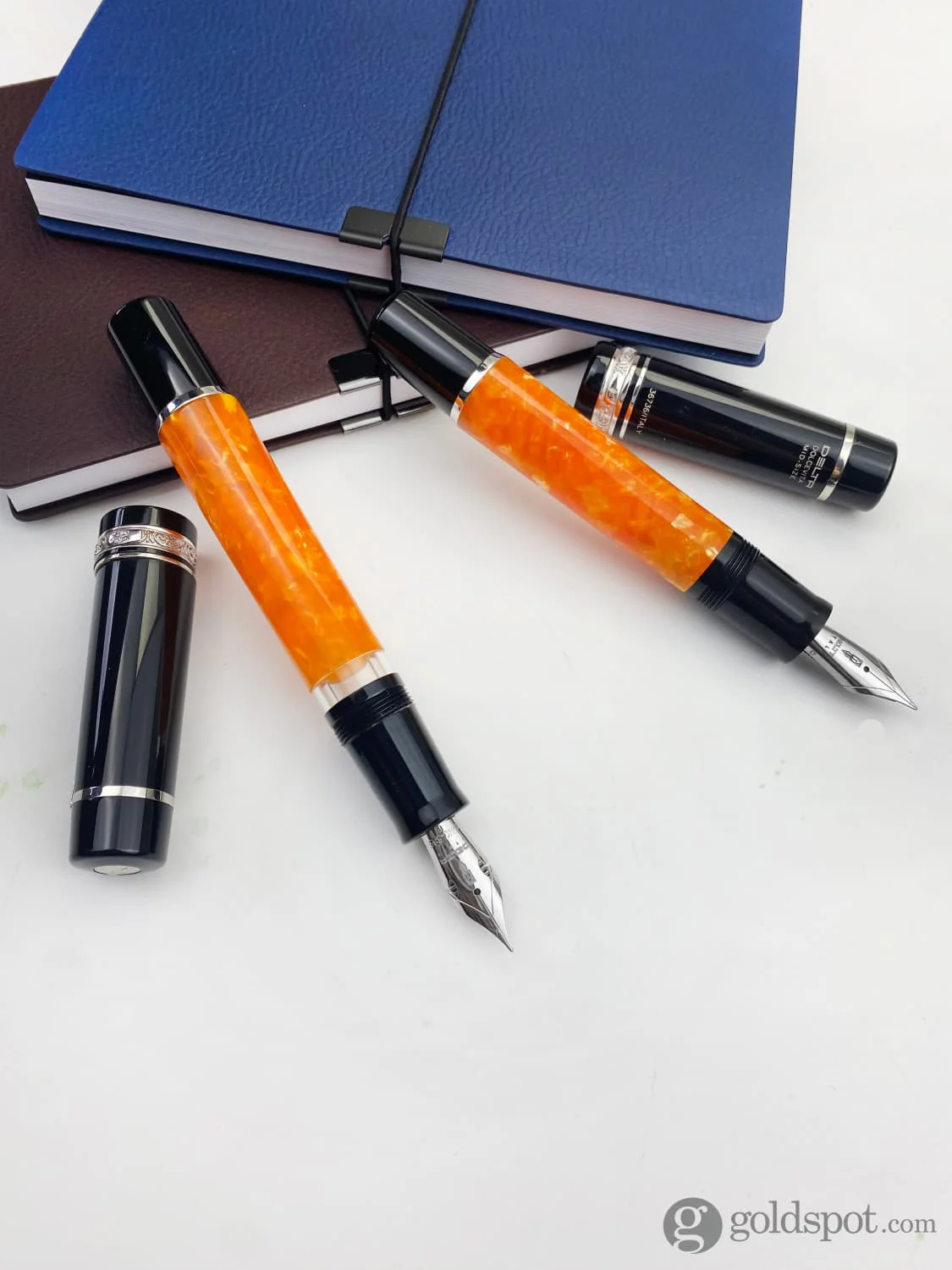 Delta DV Original Mid-Size Cartridge Fountain Pen