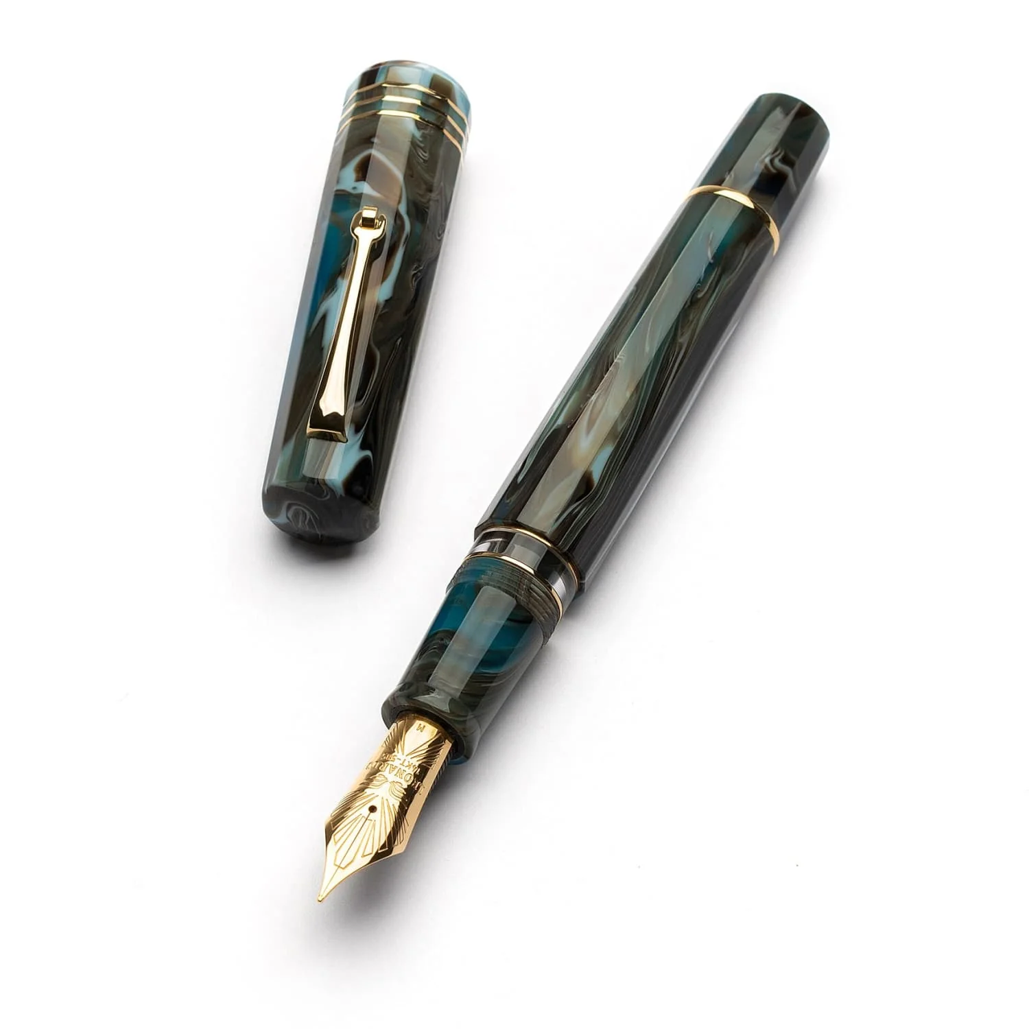 Leonardo Dodici Fountain Pen in Magmatica