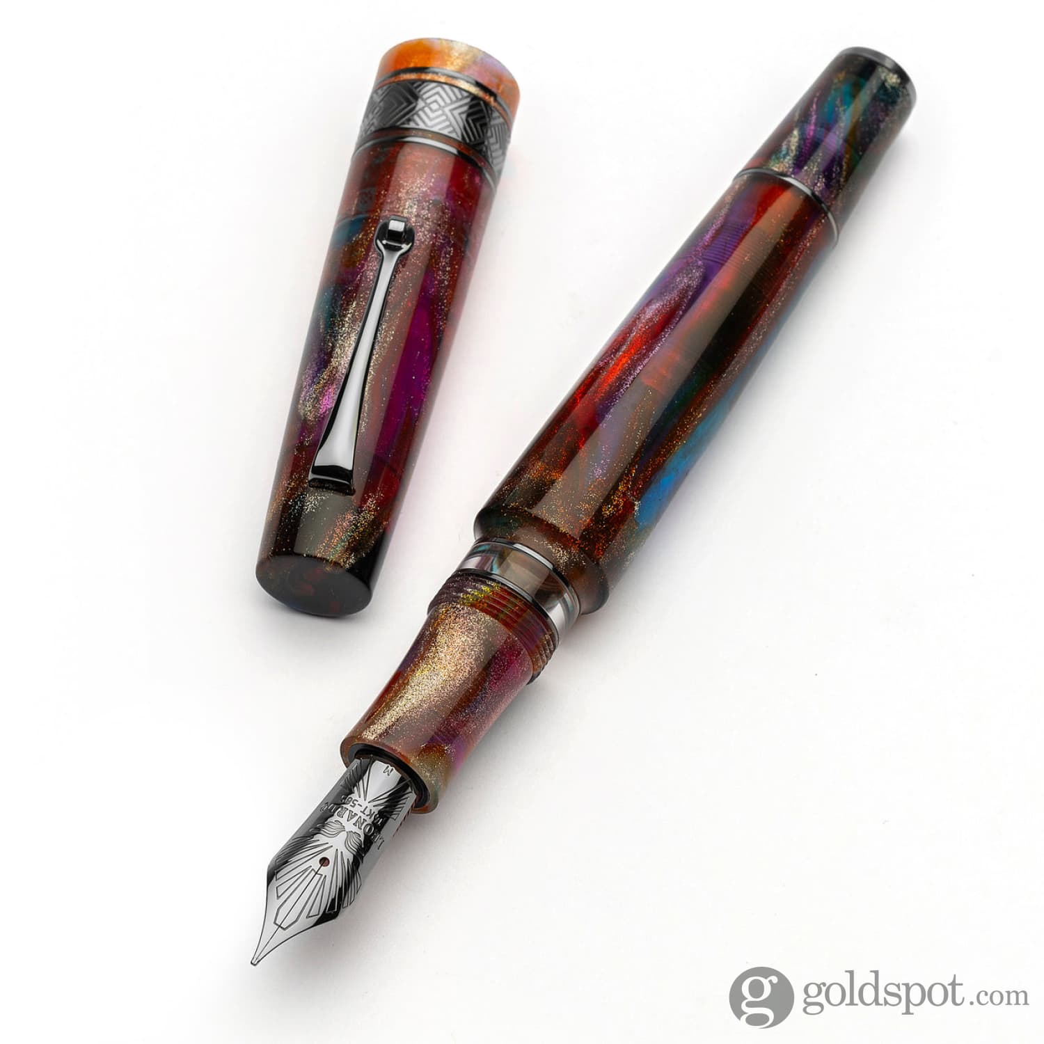 Leonardo Supernova Fountain Pen in Brooks PM5 No. 8 Size 14kt Gold