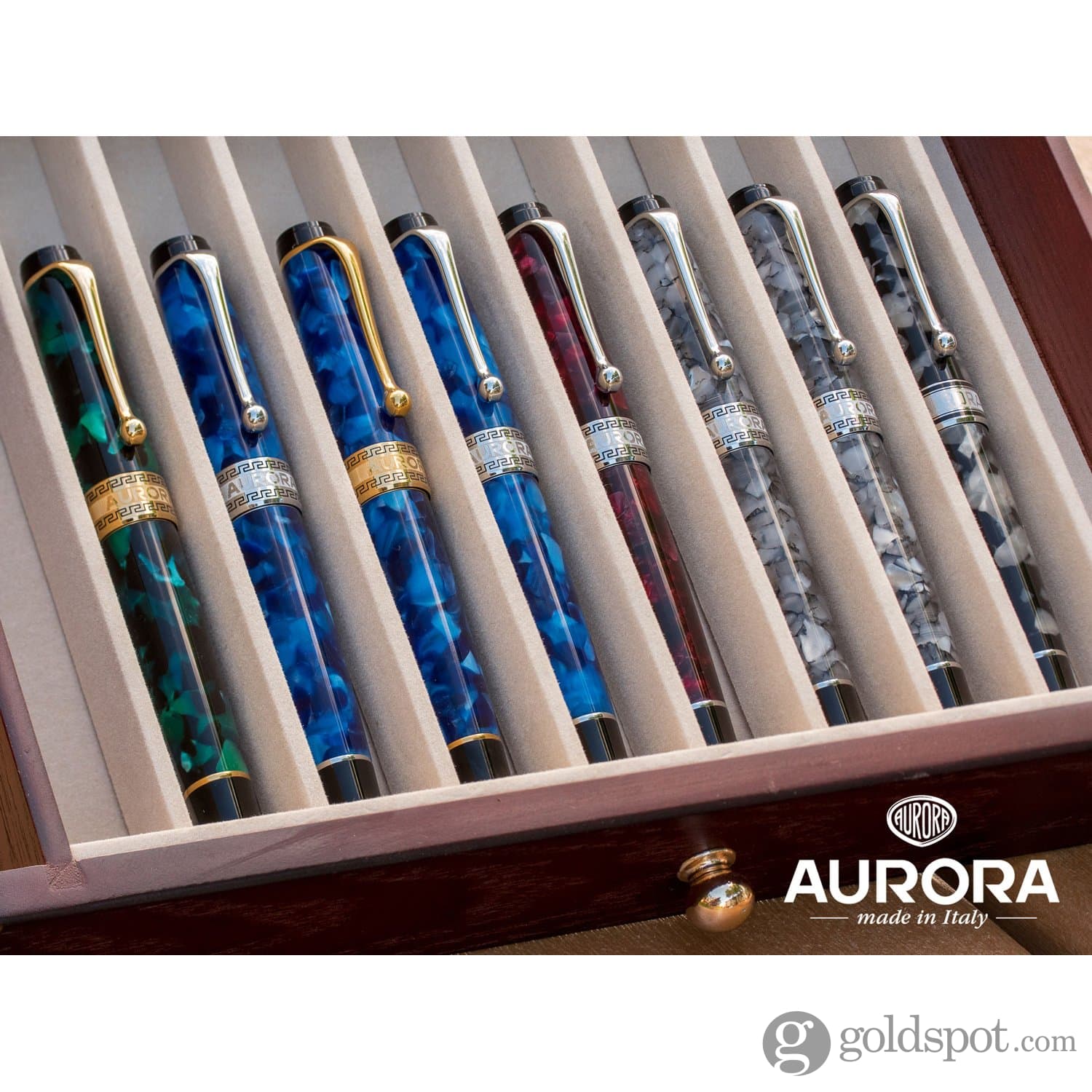 Aurora Optima Auroloide Fountain Pen in Blue with Chrome - 14K Gold Fine Point