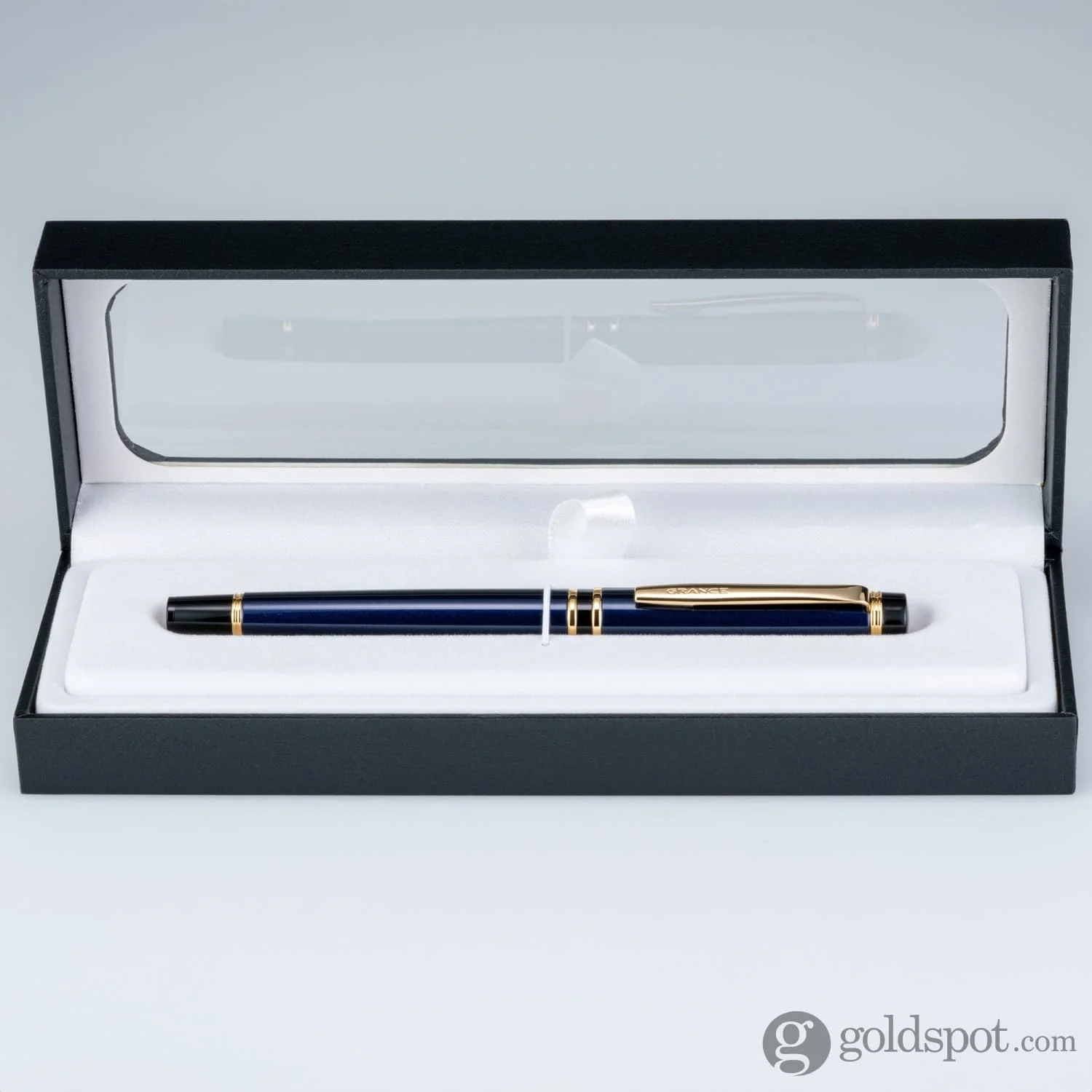 4623-pilot-grance-fountain-pen-in-deep-navy-blue-14k-gold-nib-10.webp Pilot Grance Fountain Pen in Deep Navy Blue - 14k Gold Nib