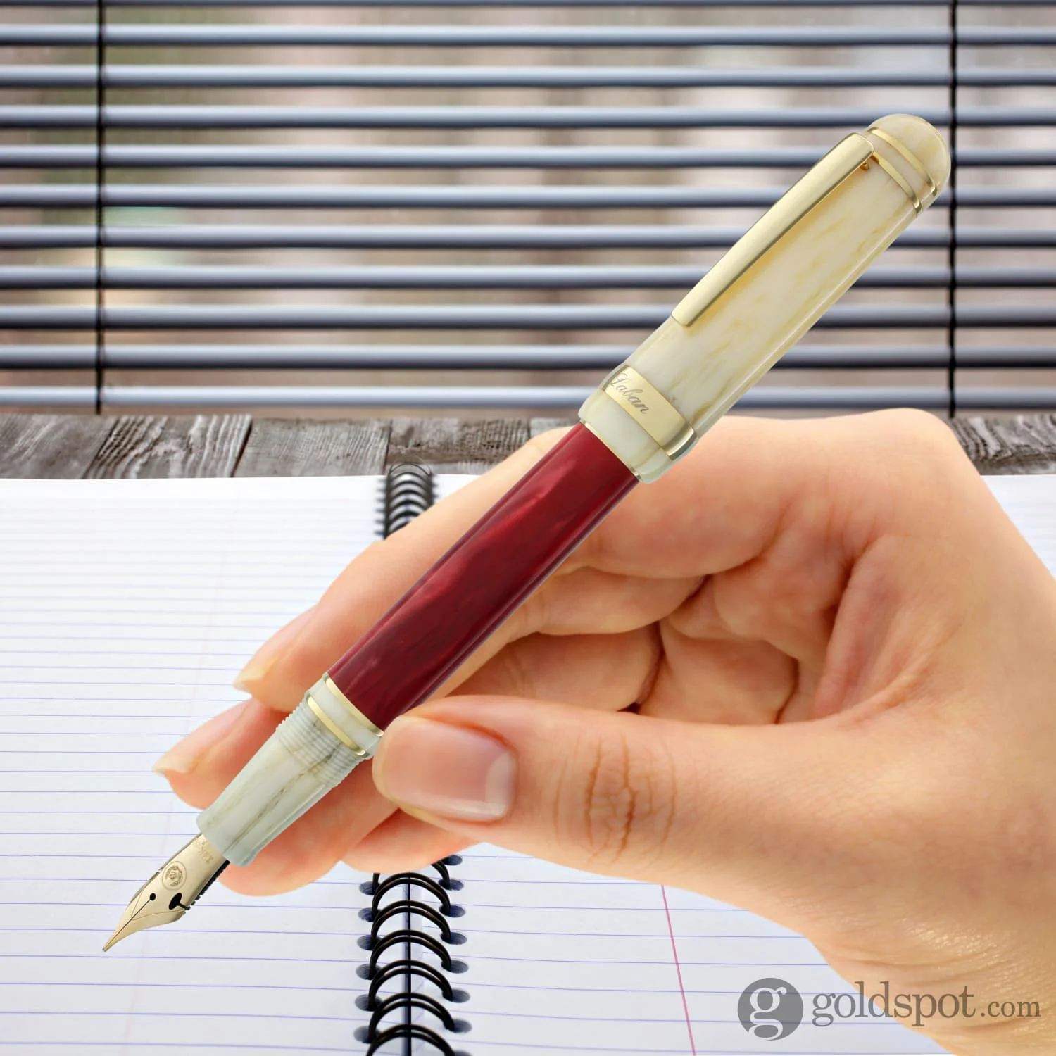 Laban 325 Fountain Pen in Flame - 14kt Gold Flexible Fine Nib