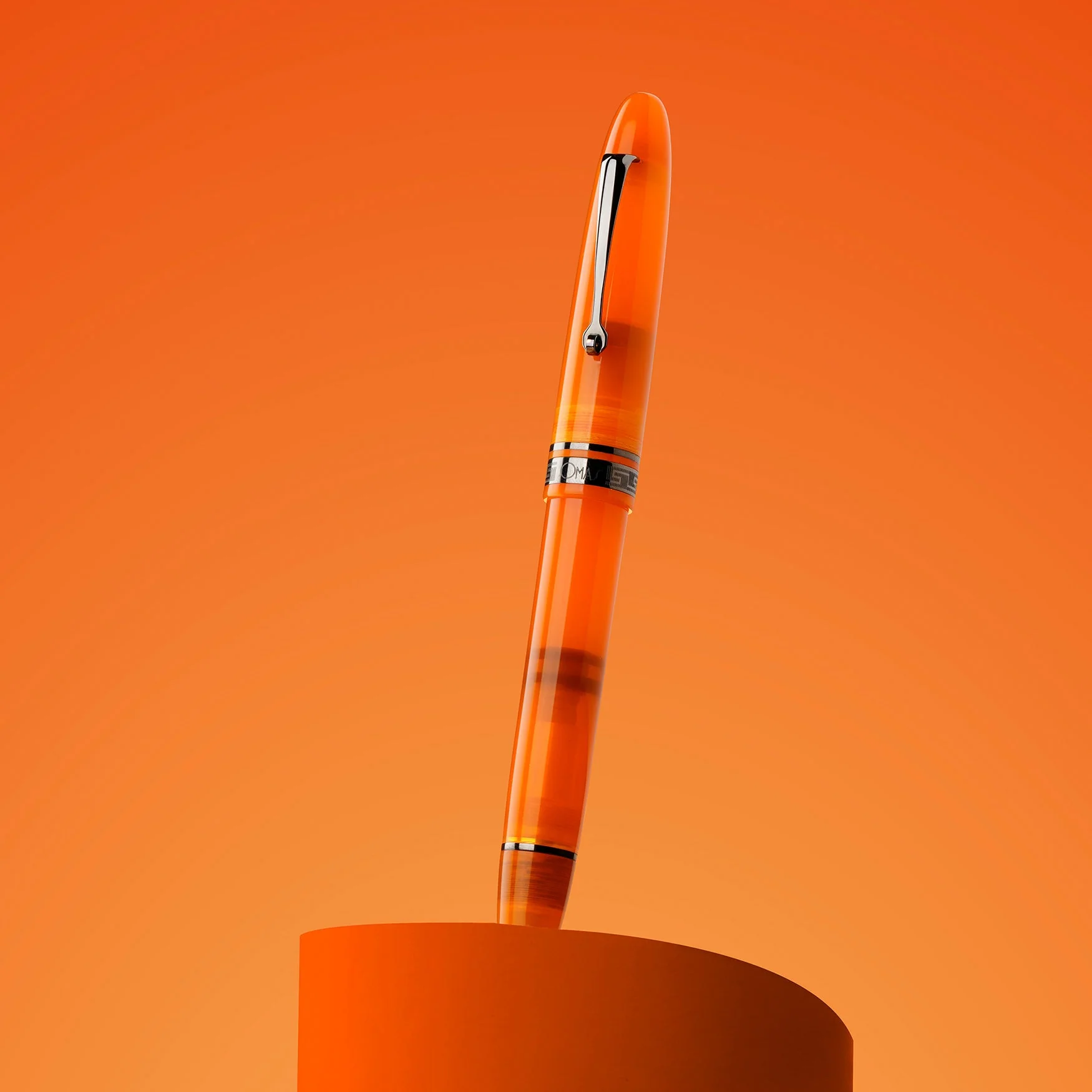 Omas Ogiva Fountain Pen in Arancione with Black Trim