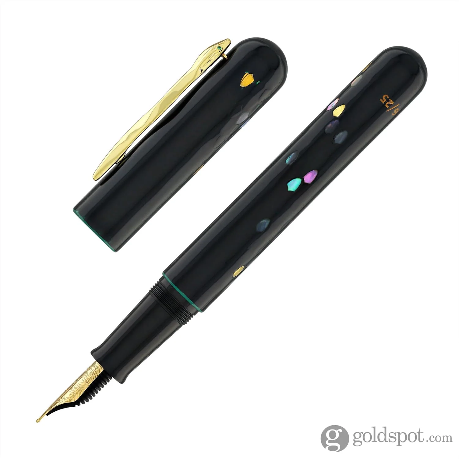 4864-ikkaku-by-nahvalur-fountain-pen-in-year-of-the-snake-4.webp IKKAKU by Nahvalur Fountain Pen in Year of the Snake
