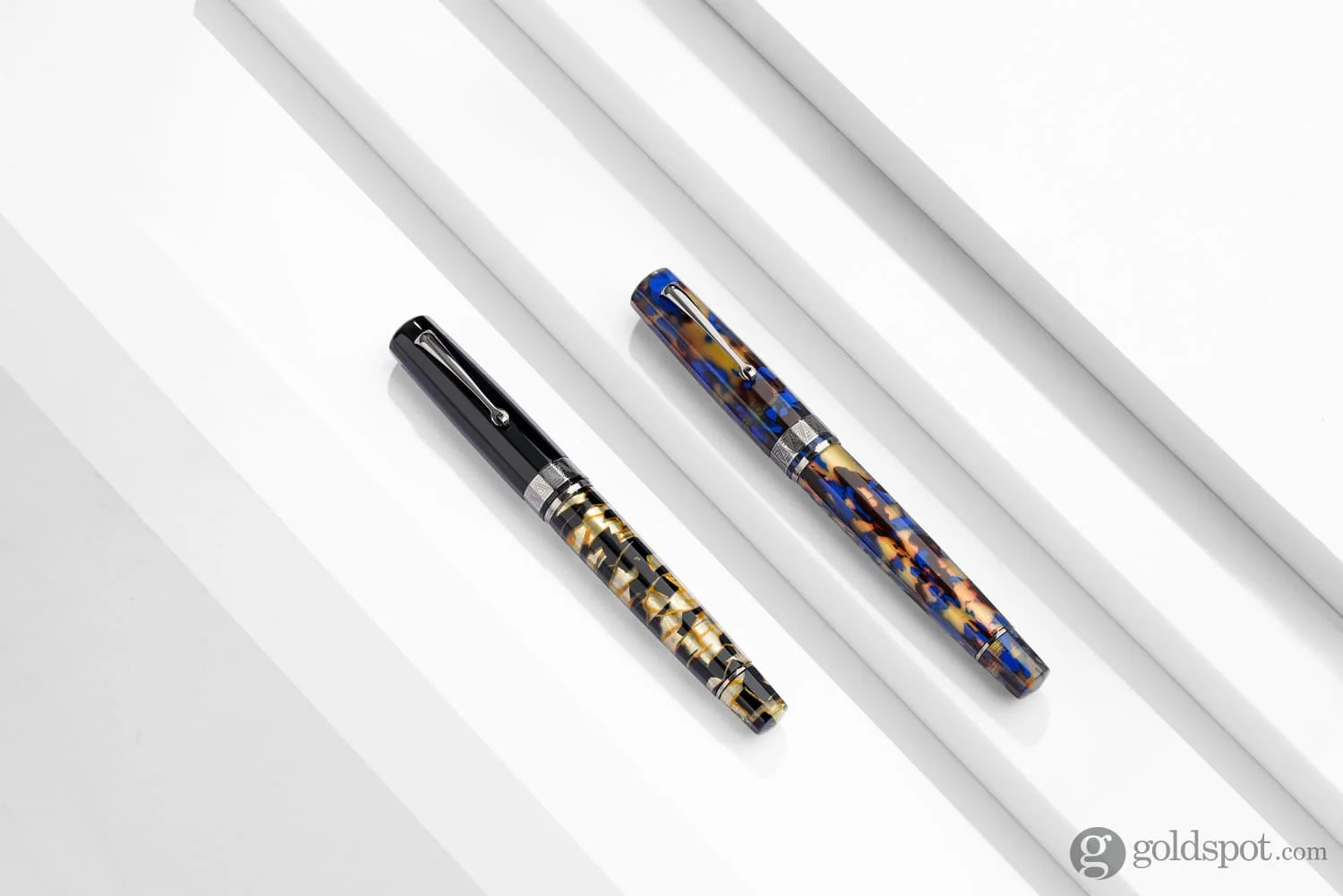 Omas Paragon Fountain Pen in Black Lucens with Black Trim