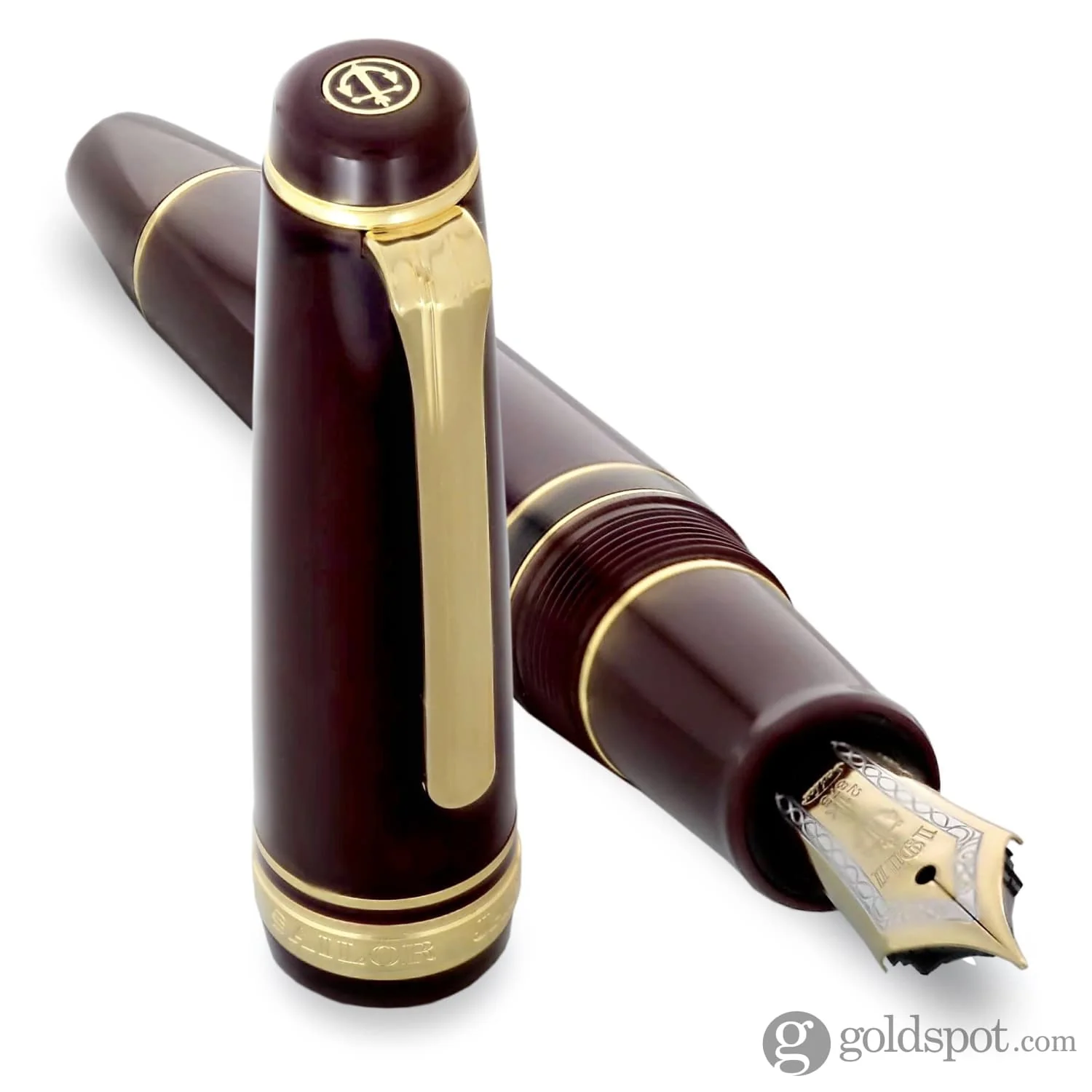 Sailor Pro Gear Realo Fountain Pen in Maroon with Gold Trim - 21K Gold