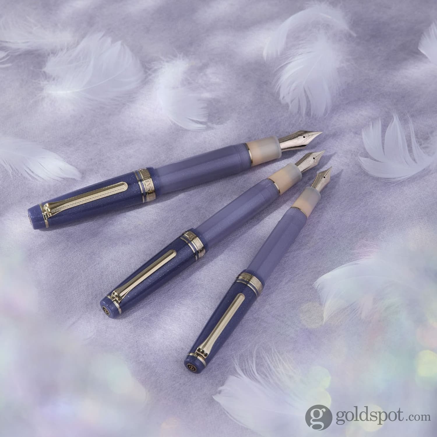5362-sailor-pro-gear-standard-fountain-pen-in-dreamy-hour-21k-gold-11.jpg Sailor Pro Gear Standard Fountain Pen in Dreamy Hour - 21K Gold