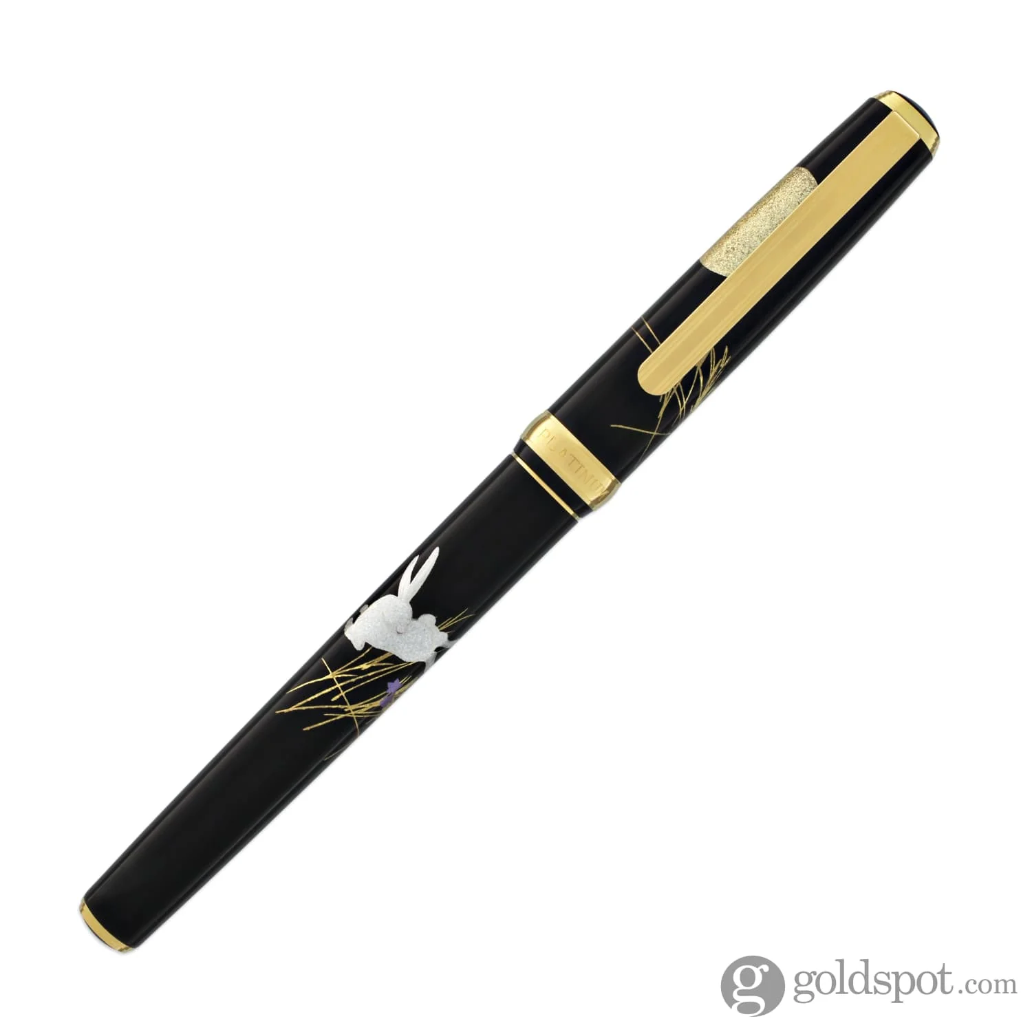 5486-platinum-classic-maki-e-fountain-pen-in-moon-and-rabbit-design-18k-gold-4.webp Platinum Classic Maki-e Fountain Pen in Moon and Rabbit Design - 18K Gold