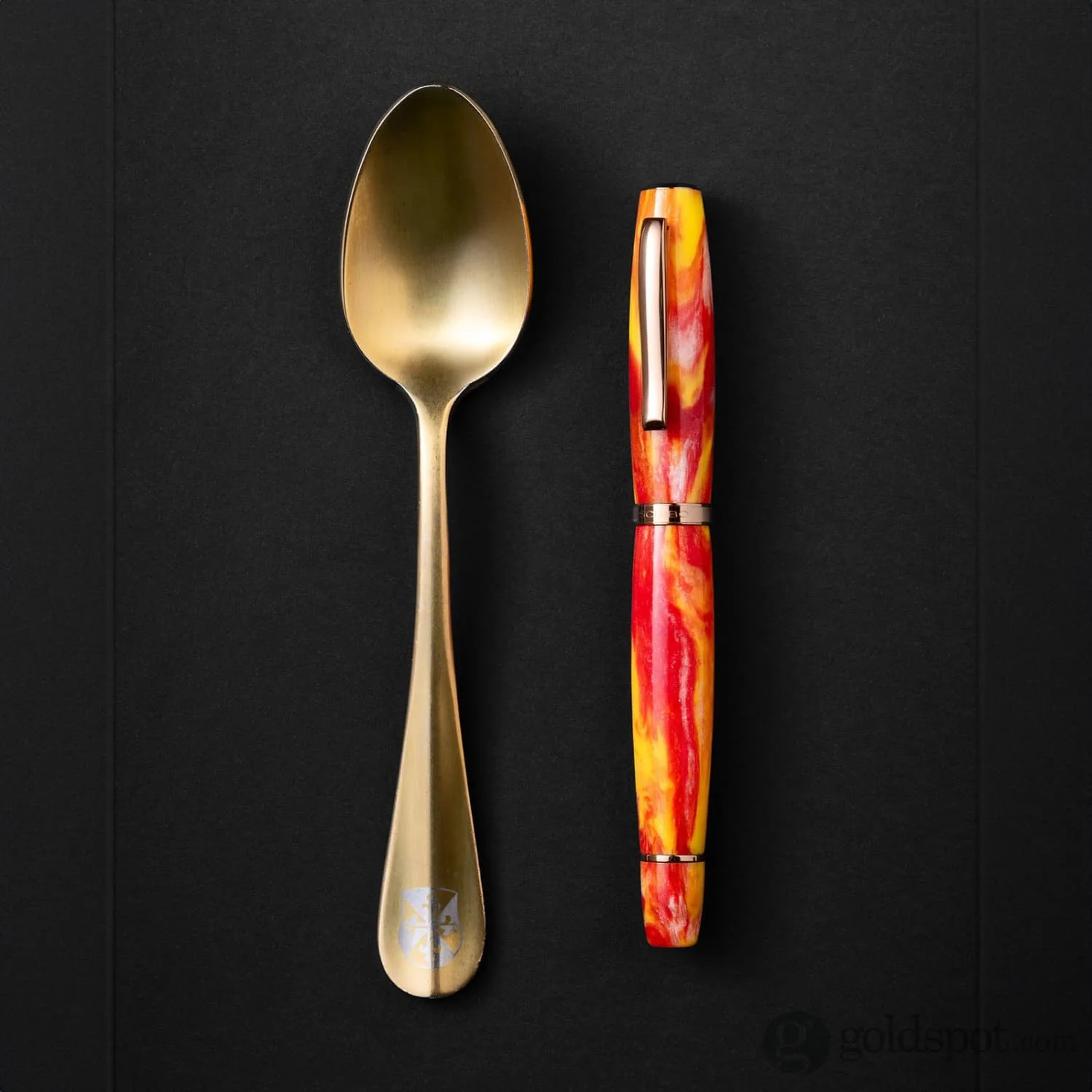 5525-scribo-la-dotta-fountain-pen-in-uovo-in-raviolo-9.webp Scribo La Dotta Fountain Pen in Uovo in Raviolo
