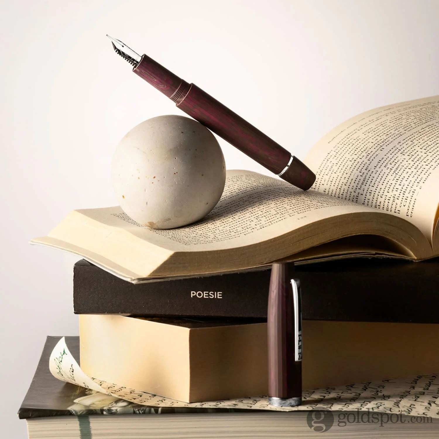 5608-scribo-flow-fountain-pen-in-armonia-with-platinum-trim-9.webp Scribo Flow Fountain Pen in Armonia with Platinum Trim