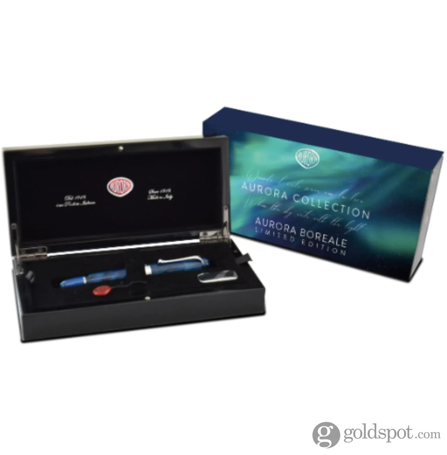 5729-aurora-888-fountain-pen-in-boreale-18k-gold-limited-edition-2.webp Aurora 888 Fountain Pen in Boreale - 18K Gold - Limited Edition