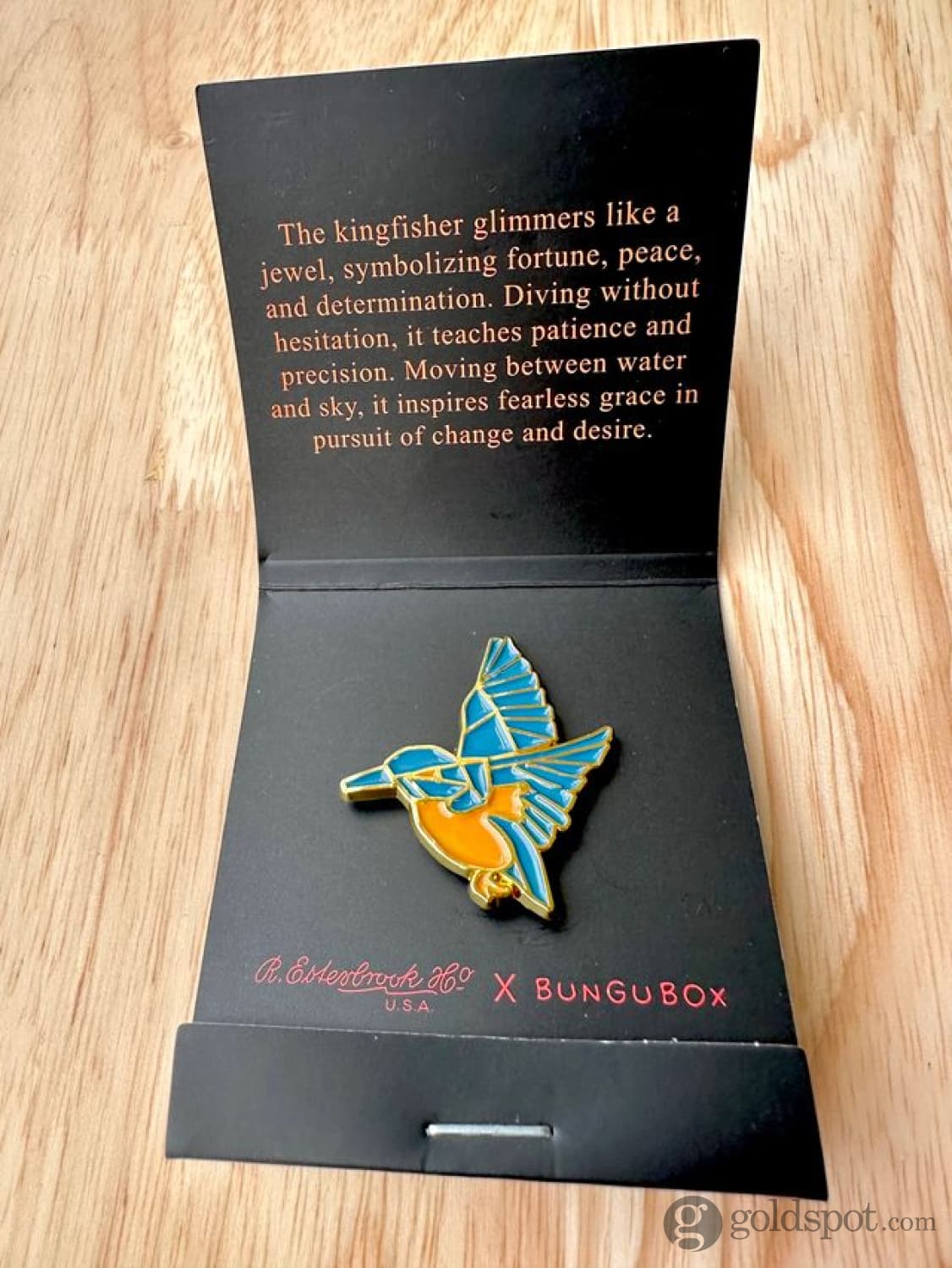 577-esterbrook-x-bungubox-kingfisher-lapel-pin-2.jpg Esterbrook x Bungubox Kingfisher Lapel Pin