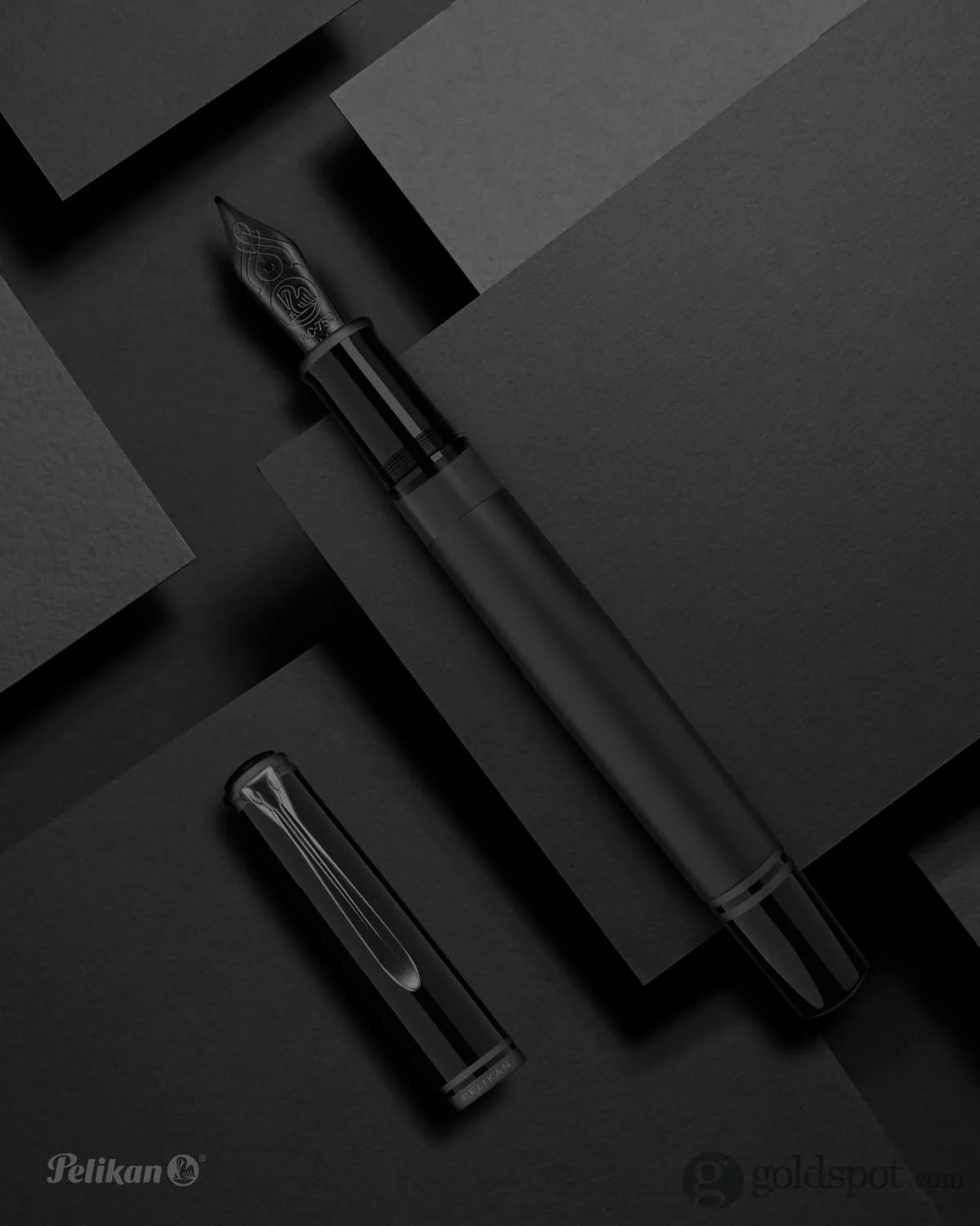 5779-pelikan-souveran-m809-fountain-pen-in-black-matte-18k-gold-nib-9.webp Pelikan Souverän M809 Fountain Pen in Black Matte - 18K Gold Nib