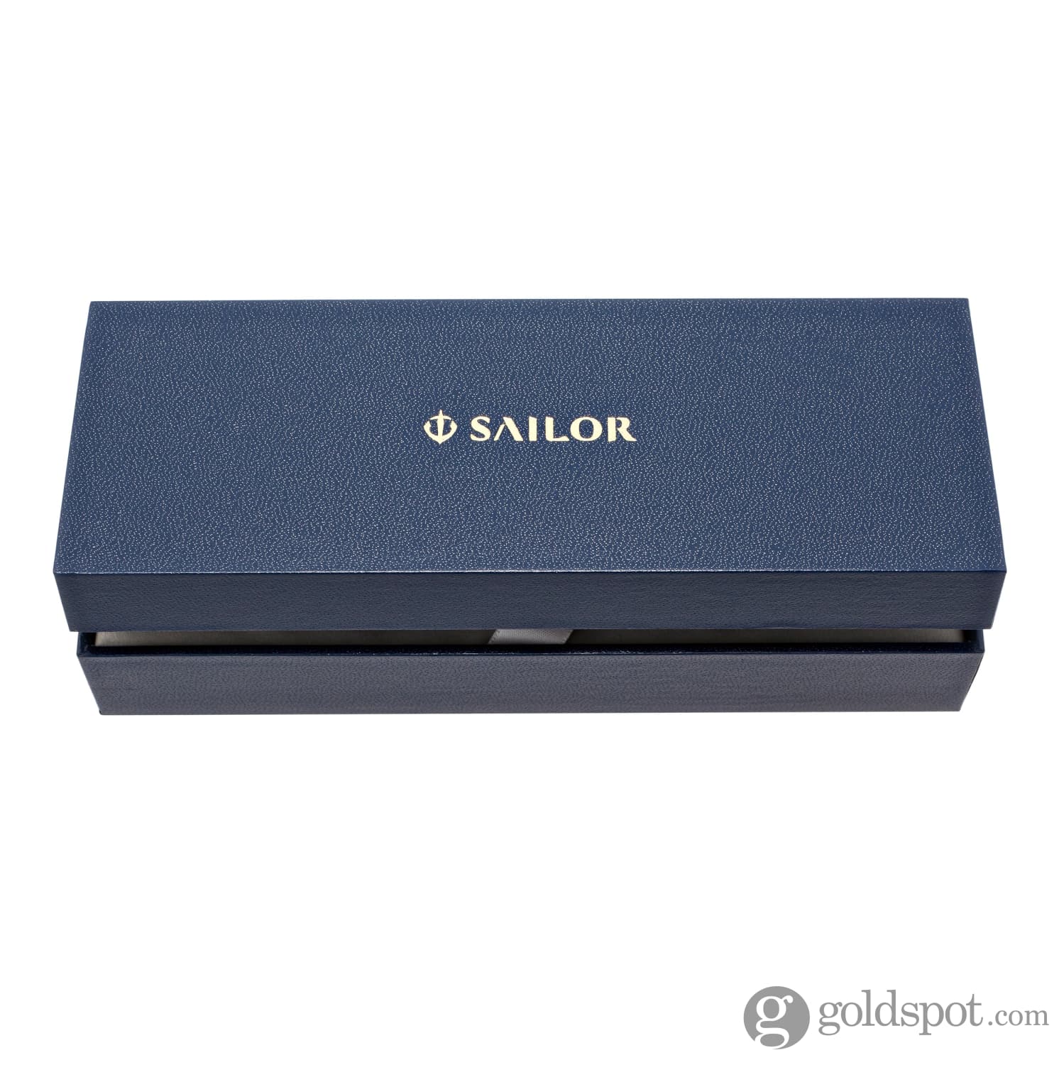 5787-sailor-professional-gear-slim-kimono-fountain-pen-in-protective-charm-with-gold-ip-14k-gold-11.jpg Sailor Professional Gear Slim 'Kimono' Fountain Pen in Protective Charm with Gold IP - 14K Gold