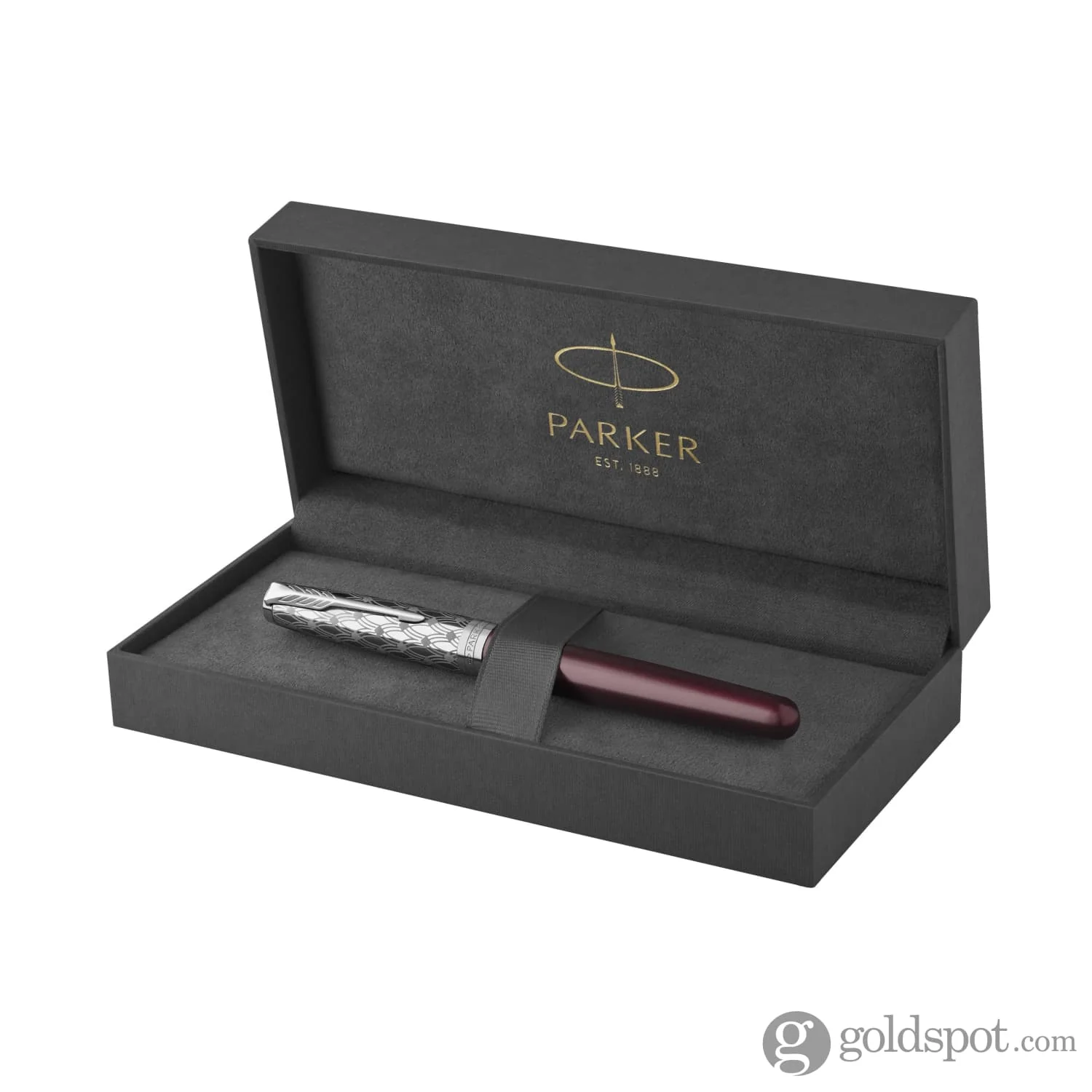 5825-parker-sonnet-premium-fountain-pen-in-metal-red-18k-gold-3.webp Parker Sonnet Premium Fountain Pen in Metal & Red 18K Gold