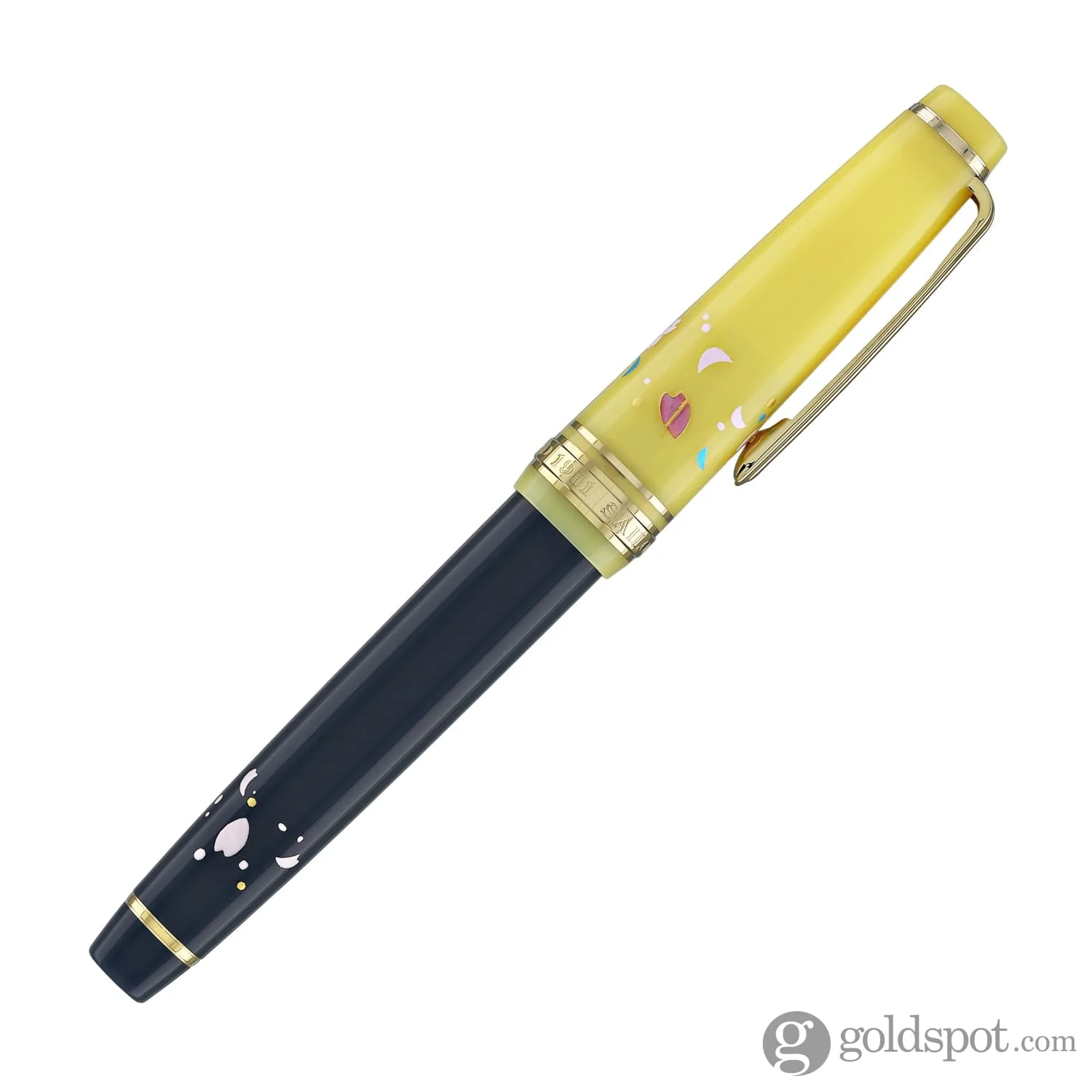 5943-sailor-professional-gear-slim-princess-raden-fountain-pen-in-princess-ochikubo-with-gold-ip-14k-gold-6.webp Sailor Professional Gear Slim 'Princess Raden' Fountain Pen in Princess Ochikubo with Gold IP - 14K Gold