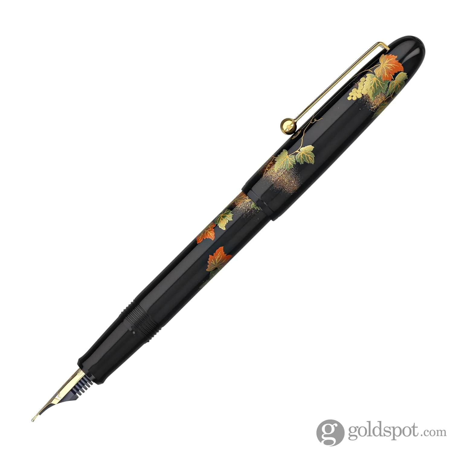 5970-namiki-yukari-fountain-pen-in-grapevine-18k-gold-medium-point-3.webp Namiki Yukari Fountain Pen in Grapevine - 18K Gold Medium Point