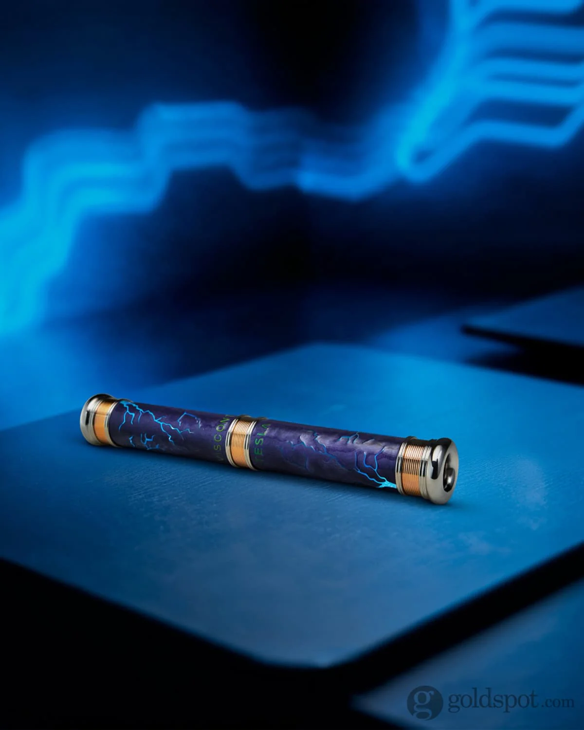 Visconti Limited Edition Fountain Pen in Nikola Tesla - 18K Gold