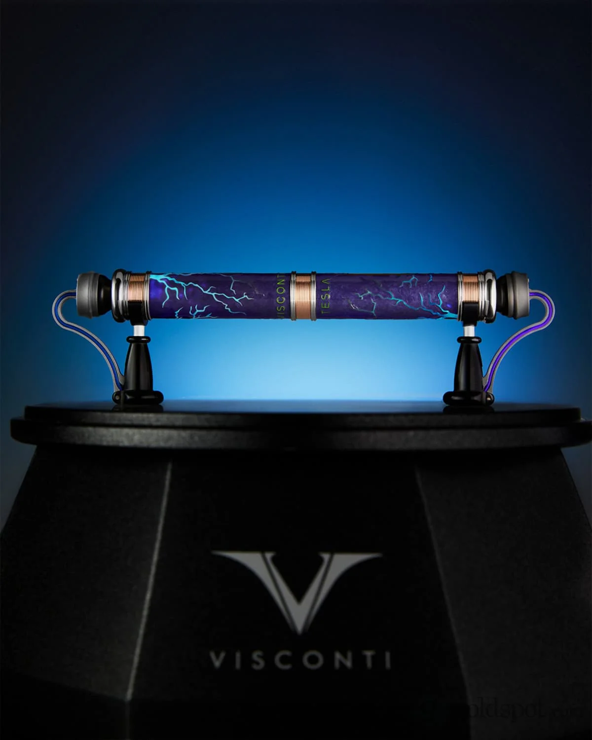 Visconti Limited Edition Fountain Pen in Nikola Tesla - 18K Gold