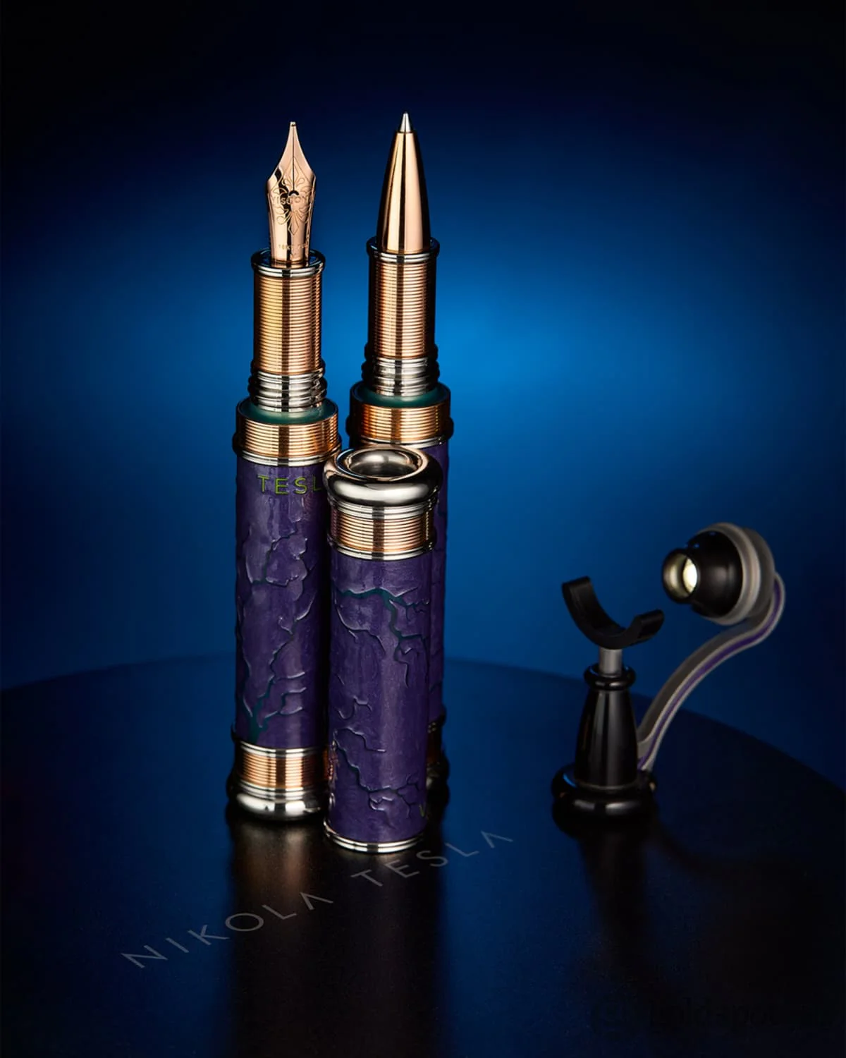 Visconti Limited Edition Fountain Pen in Nikola Tesla - 18K Gold