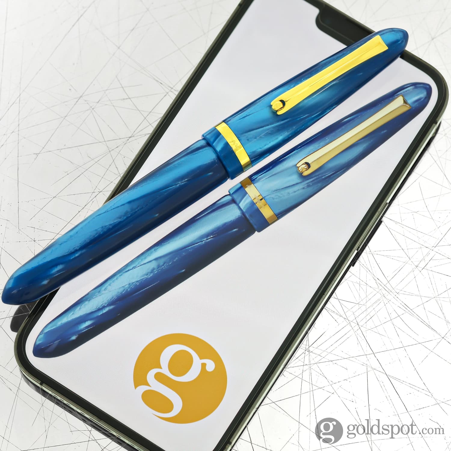 6203-montegrappa-venetia-fountain-pen-in-turquoise-celluloid-with-18kt-gold-nib-limited-edition-11.jpg Montegrappa Venetia Fountain Pen in Turquoise Celluloid with 18kt gold nib - Limited Edition