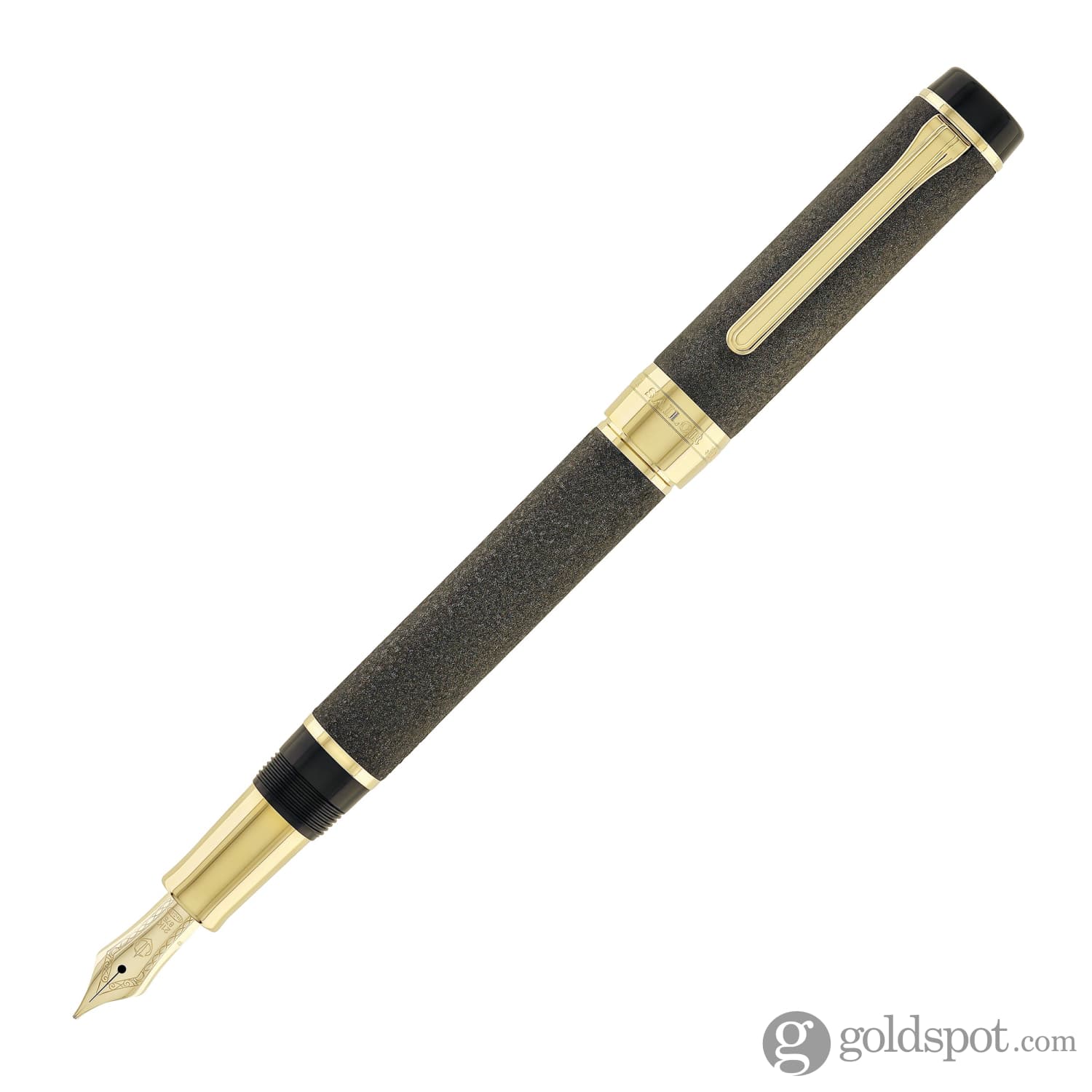6262-sailor-cylint-niigata-shikki-fountain-pen-in-oborogin-hazy-silver-with-gold-ip-trim-21kt-gold-nib-3.jpg Sailor Cylint Niigata Shikki Fountain Pen in Oborogin (Hazy Silver) with Gold IP Trim - 21kt Gold Nib