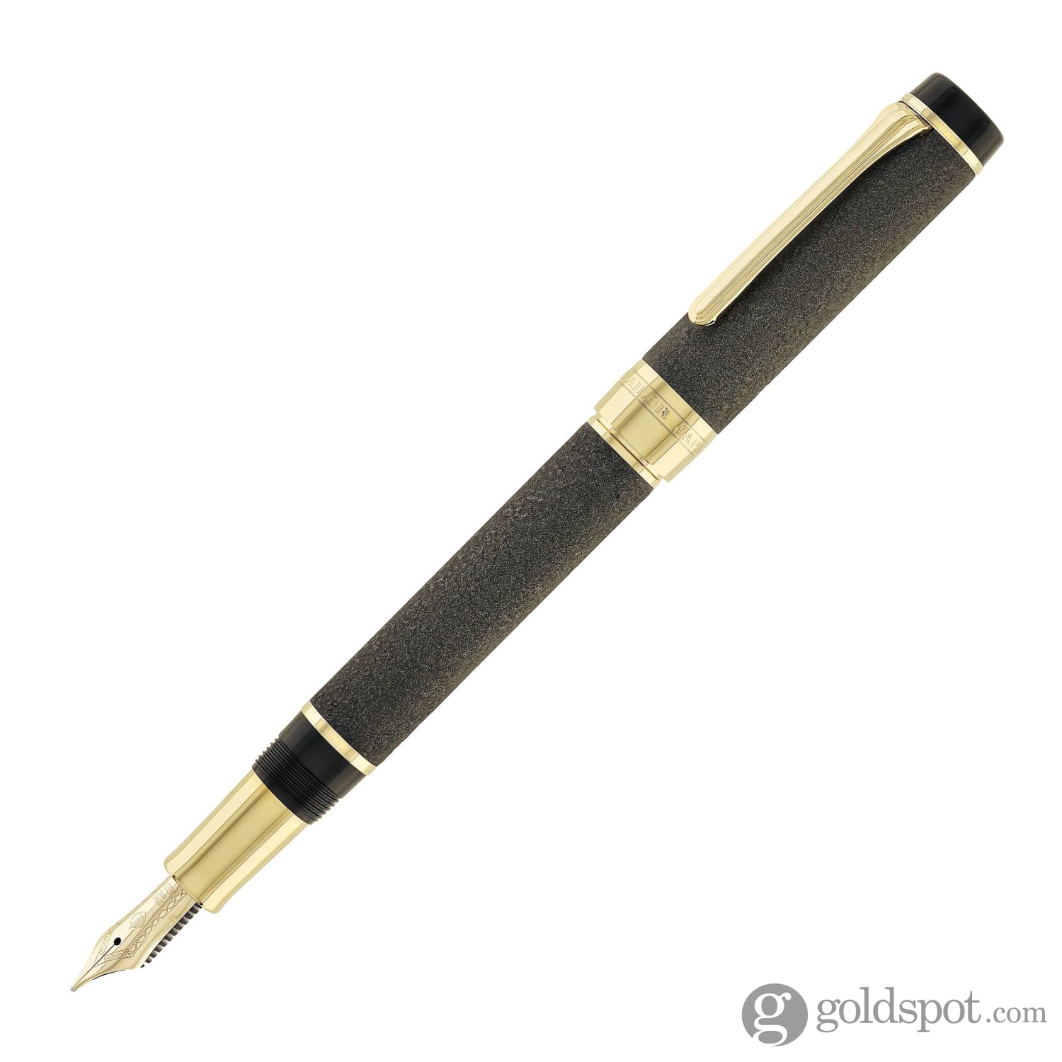 6262-sailor-cylint-niigata-shikki-fountain-pen-in-oborogin-hazy-silver-with-gold-ip-trim-21kt-gold-nib-4.jpg Sailor Cylint Niigata Shikki Fountain Pen in Oborogin (Hazy Silver) with Gold IP Trim - 21kt Gold Nib