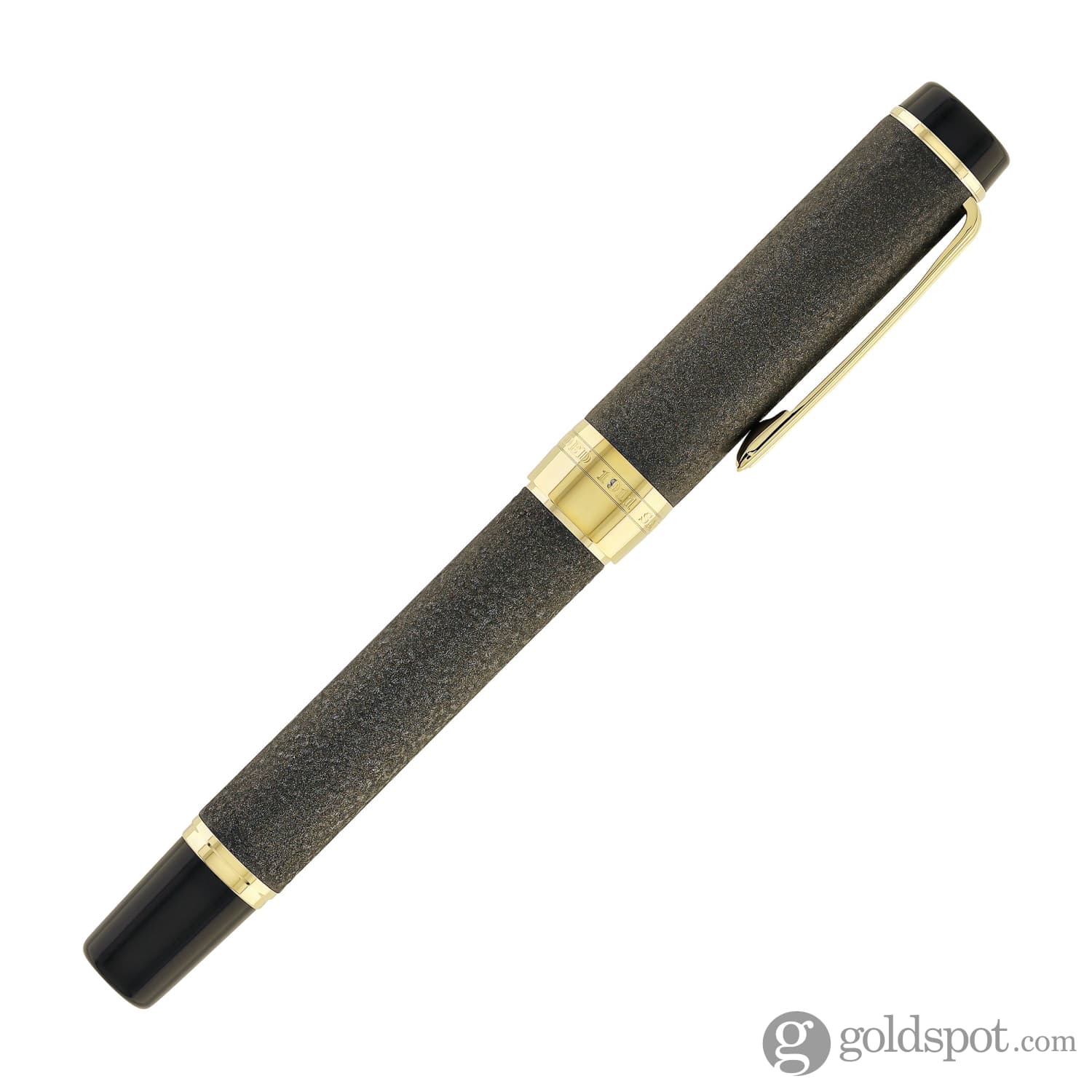 6262-sailor-cylint-niigata-shikki-fountain-pen-in-oborogin-hazy-silver-with-gold-ip-trim-21kt-gold-nib-7.jpg Sailor Cylint Niigata Shikki Fountain Pen in Oborogin (Hazy Silver) with Gold IP Trim - 21kt Gold Nib