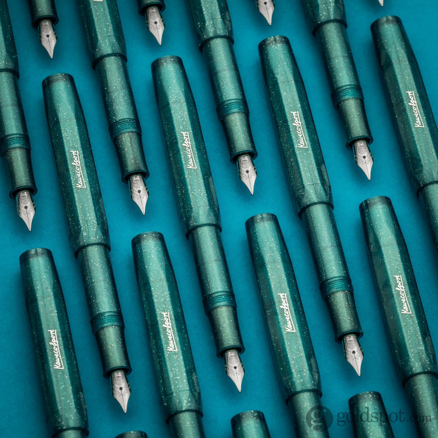 6298-kaweco-skyline-sport-fountain-pen-in-sea-spray-2025-limited-edition-11.jpg Kaweco Skyline Sport Fountain Pen in Sea Spray 2025 Limited Edition