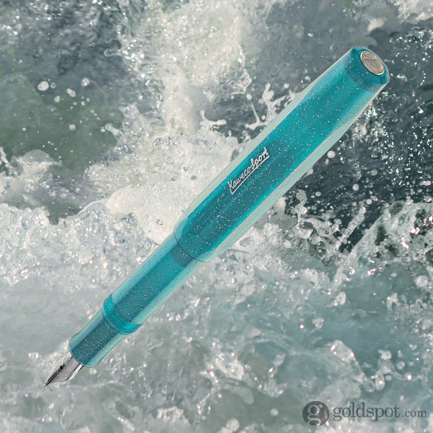 6298-kaweco-skyline-sport-fountain-pen-in-sea-spray-2025-limited-edition-9.jpg Kaweco Skyline Sport Fountain Pen in Sea Spray 2025 Limited Edition