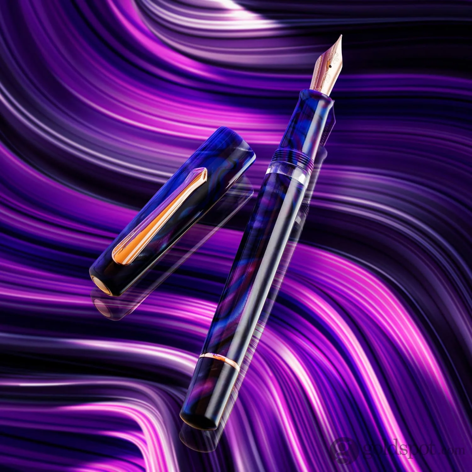 6548-nahvalur-schuylkill-fountain-pen-in-cichlid-purple-2.webp Nahvalur Schuylkill Fountain Pen in Cichlid Purple