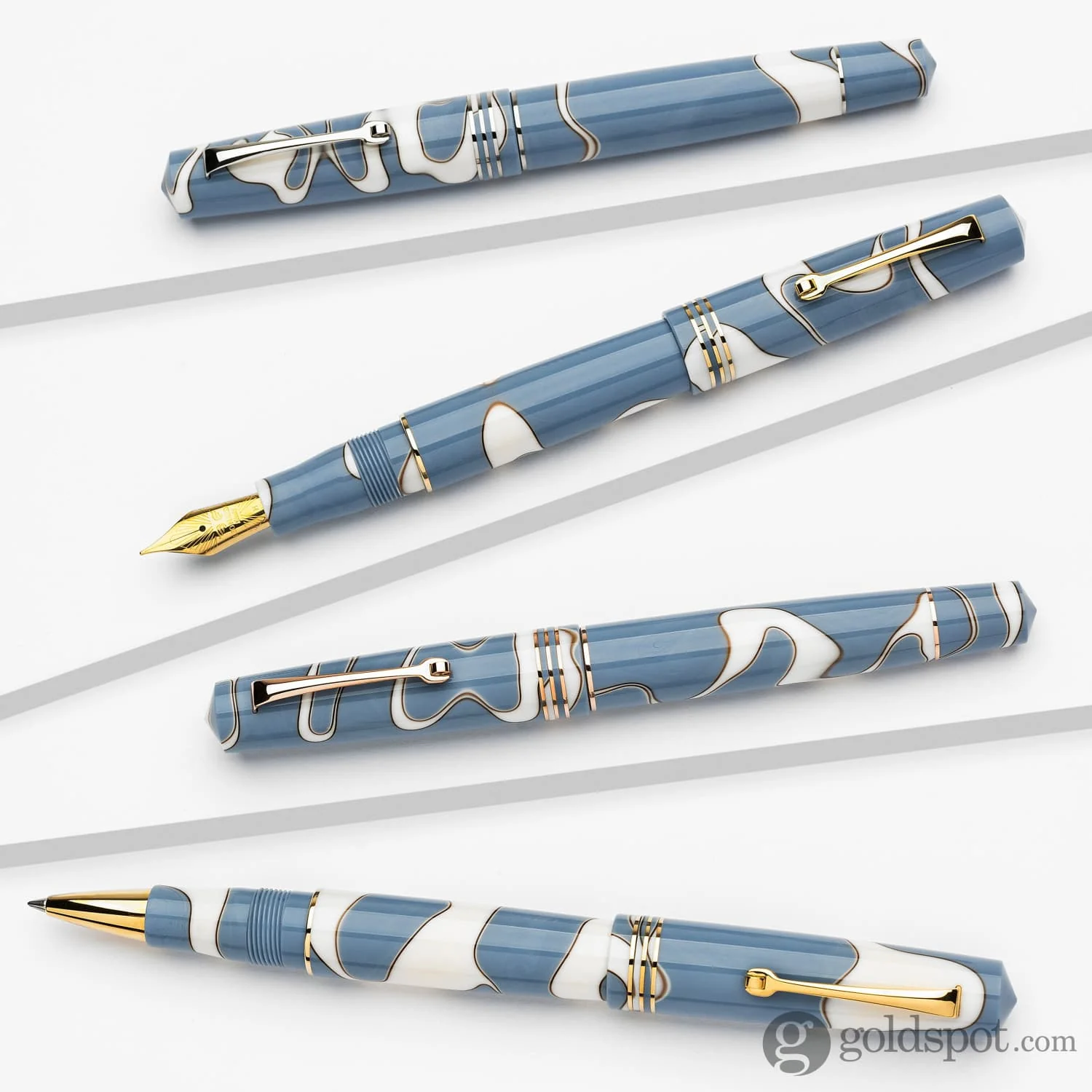 6682-leonardo-momento-zero-fountain-pen-in-nuvola-9.webp Leonardo Momento Zero Fountain Pen in Nuvola